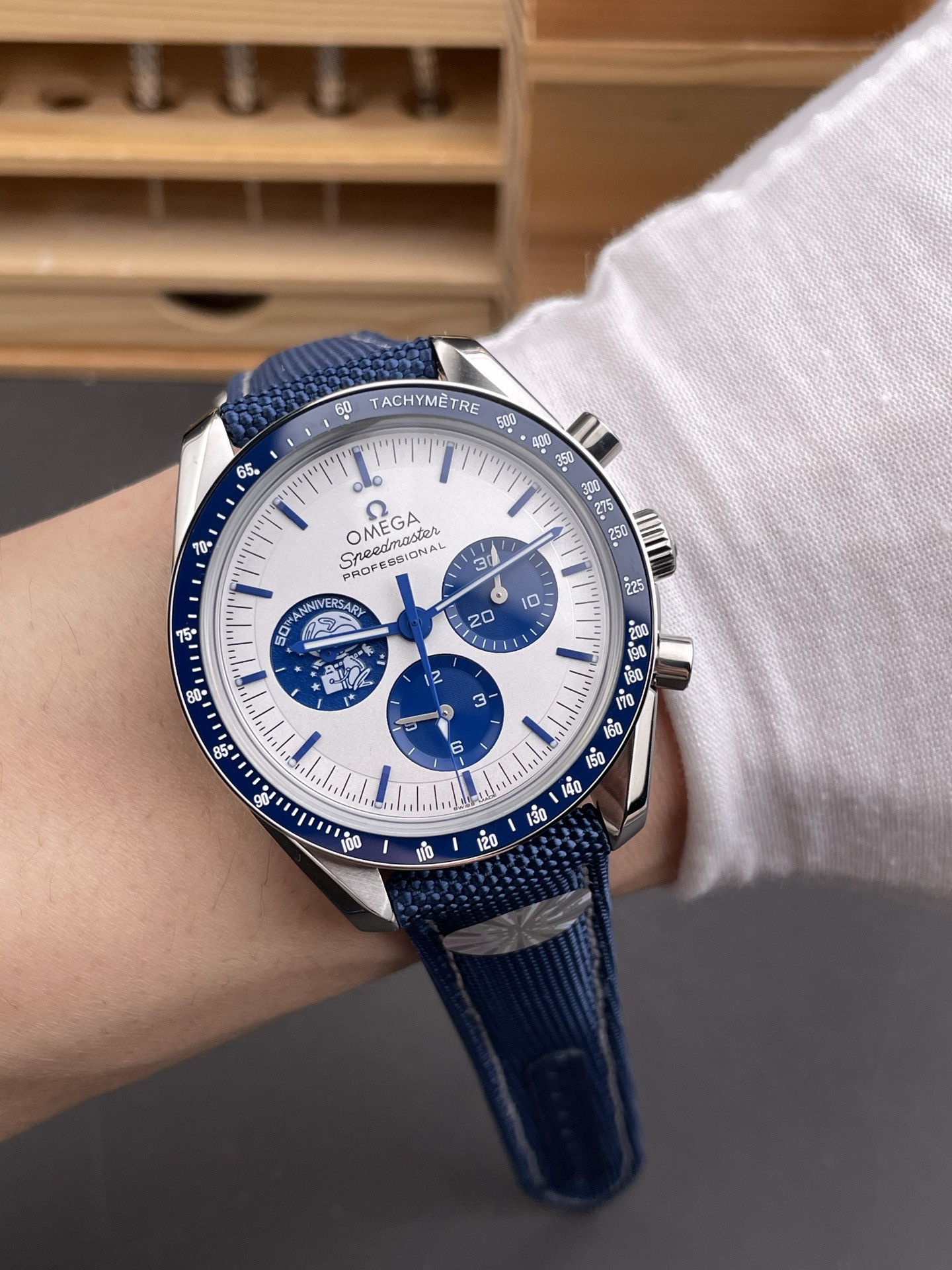 Speedmaster Snoopy 50th Anniversary