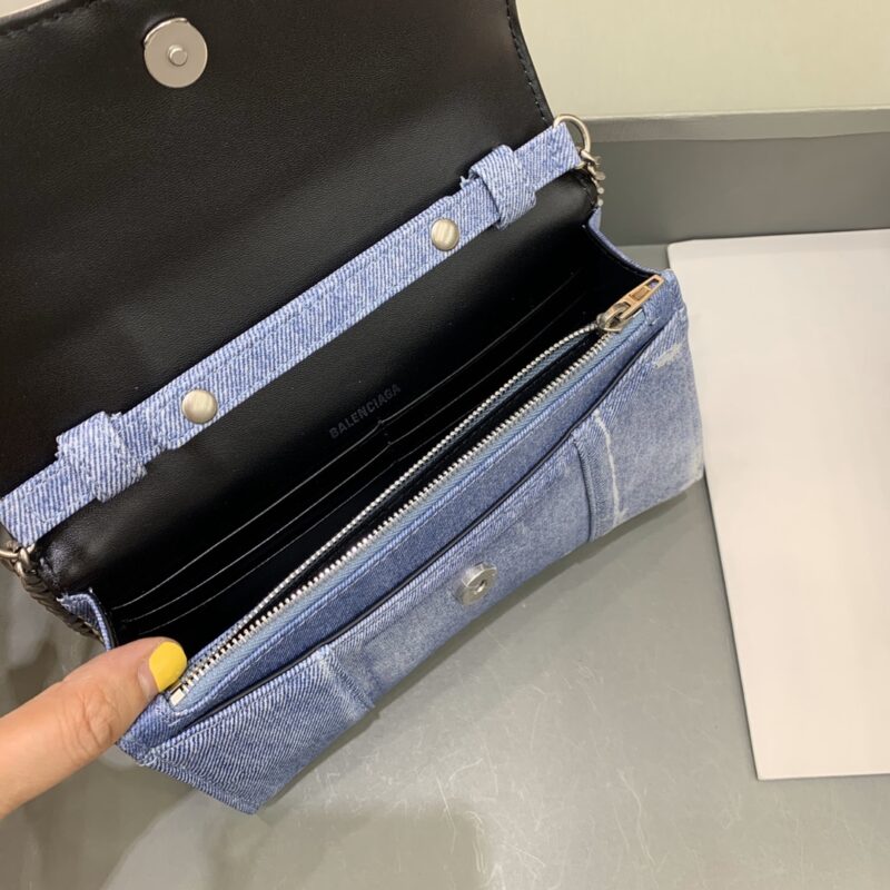 Replica Balenciaga Hourglass On Chain Denim