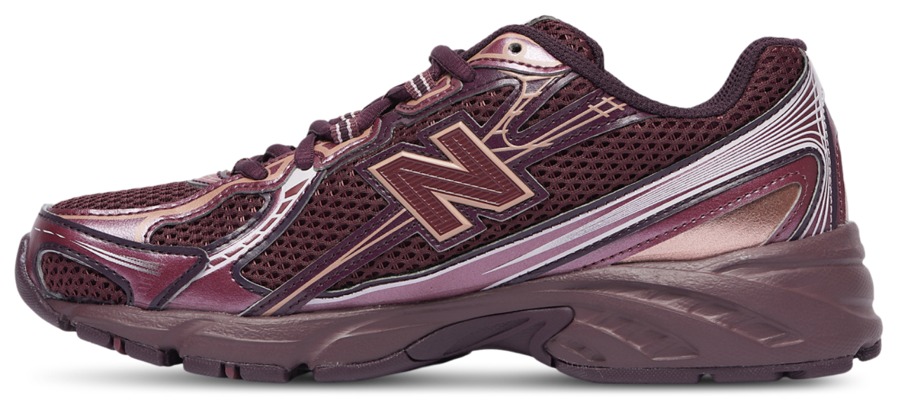New Balance 740