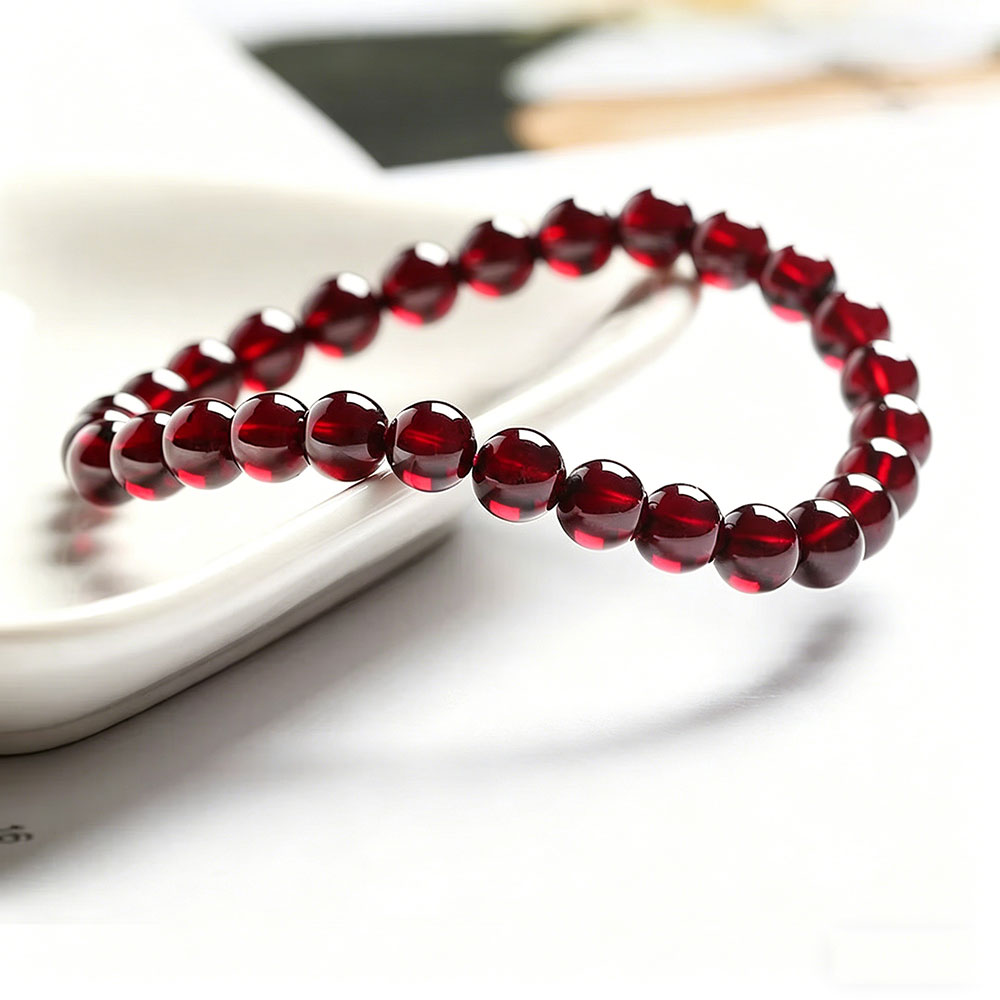 GemVibra Garnet Talisman Bracelet – Grounded Vitality & Quiet Protection