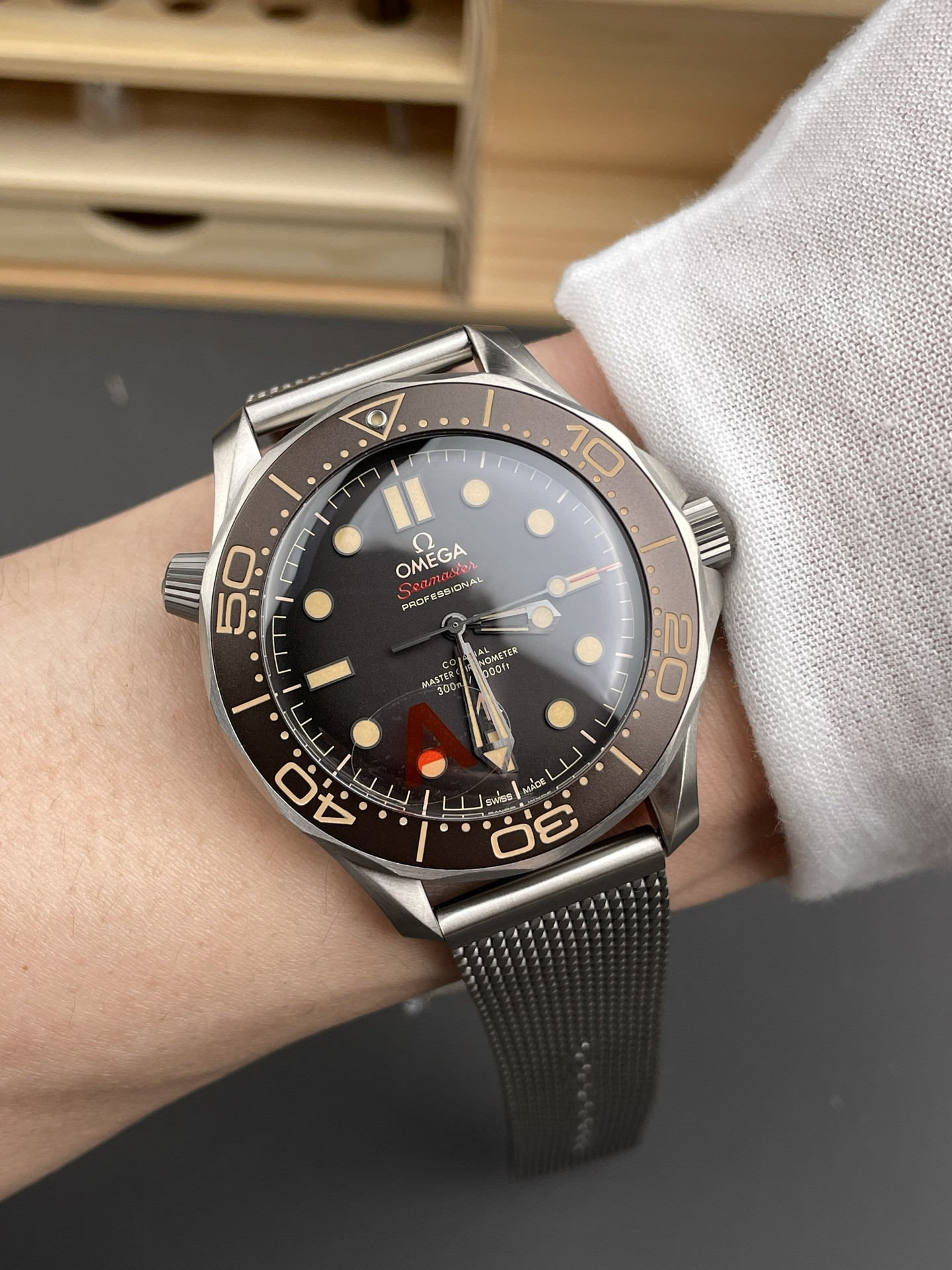No Time To Die 007, Full Titanium V4 Version