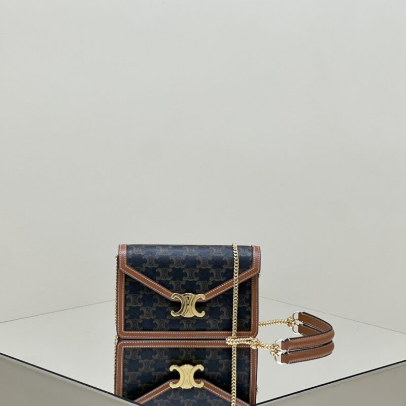 Replica Celine Triomphe Chain Woc