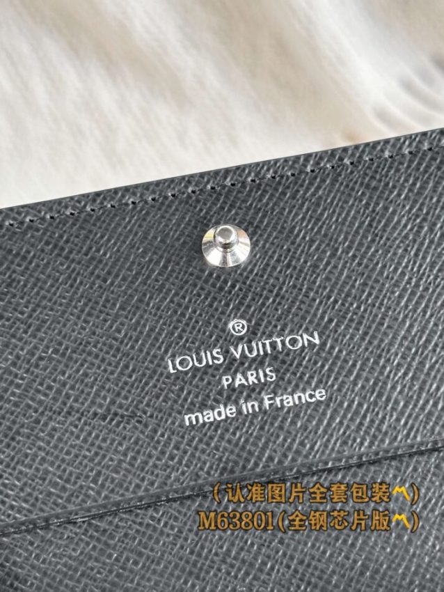 Louis Vuitton Envelope Card Holder Black