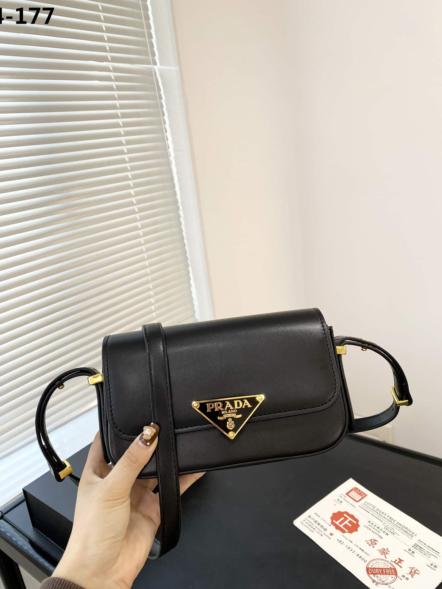 Prada Leather Shoulder Bag Black 21cm 1bd339 Ask F0002 V Mto