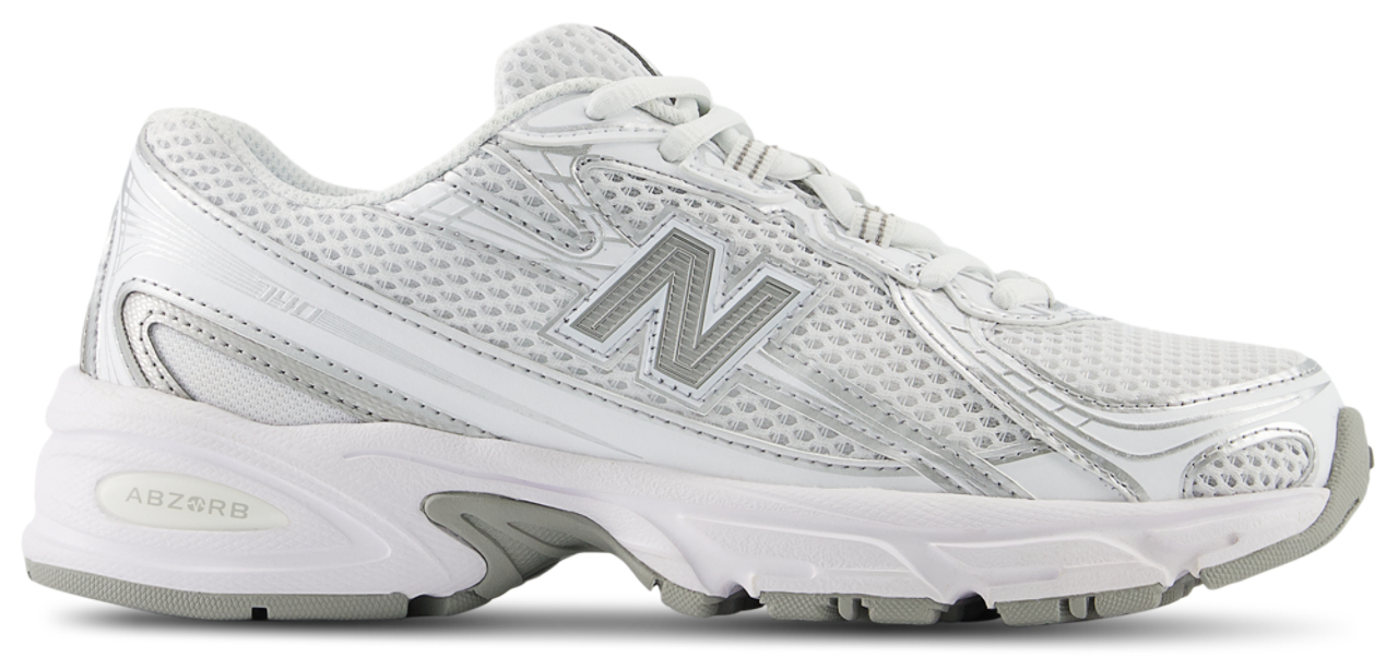 New Balance 740