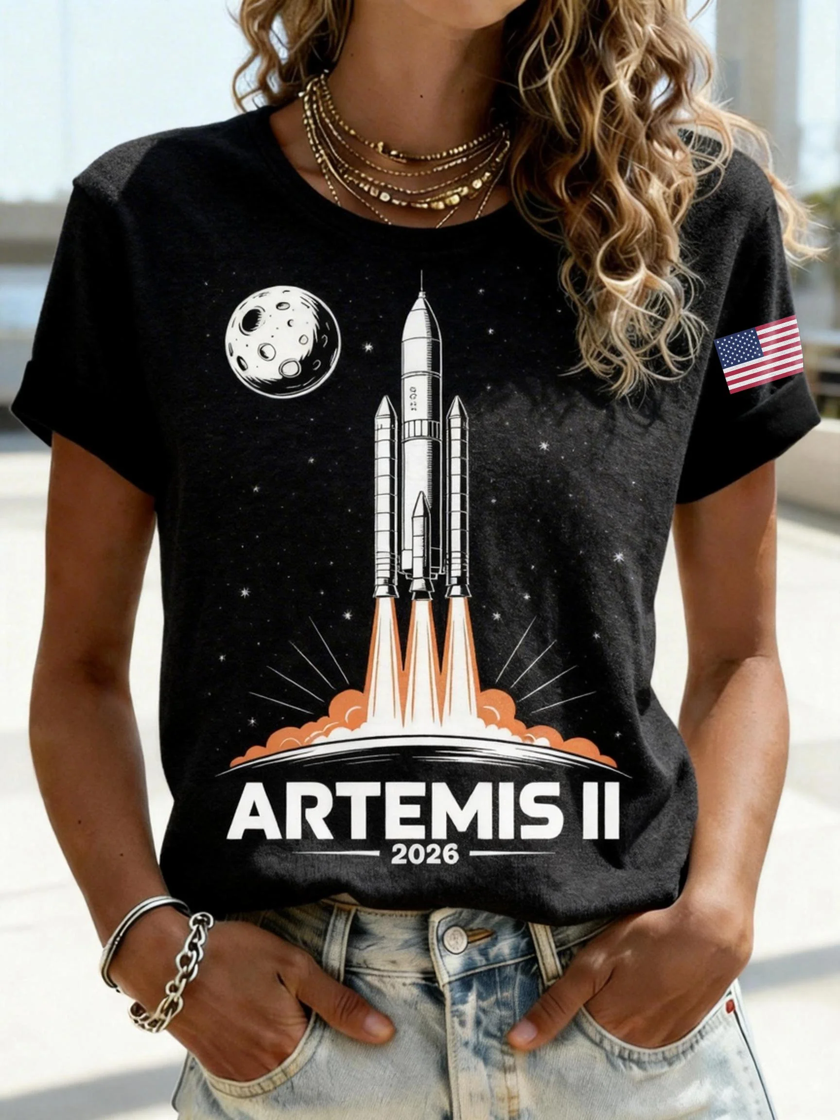 Retro Artemis II 2026 Rocket Launch Print T-Shirt