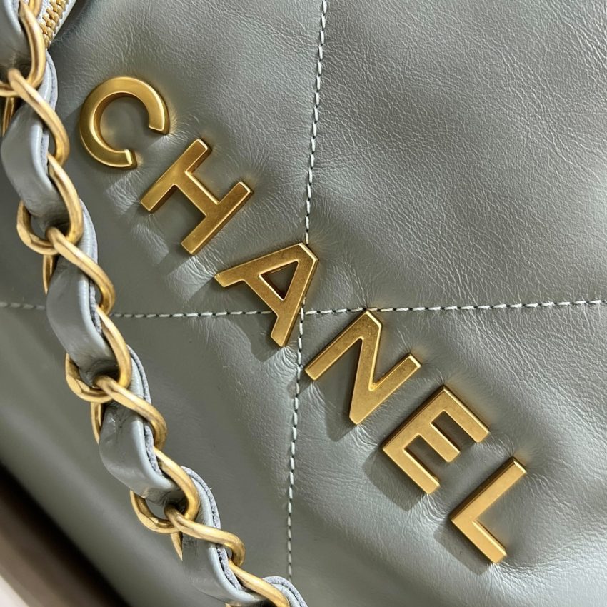 CHANEL 22 Small Handbag Mint Green