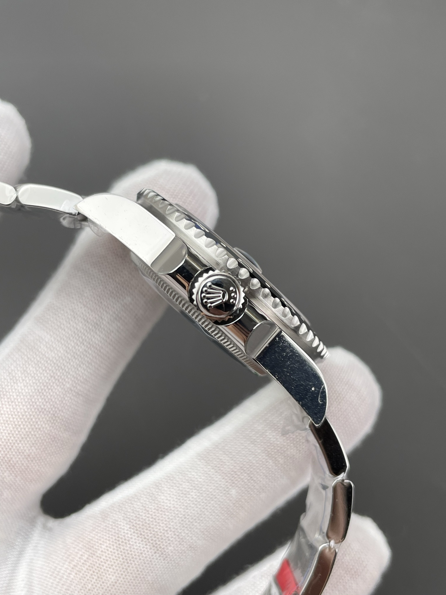 Black-Grey Bezel GMT
