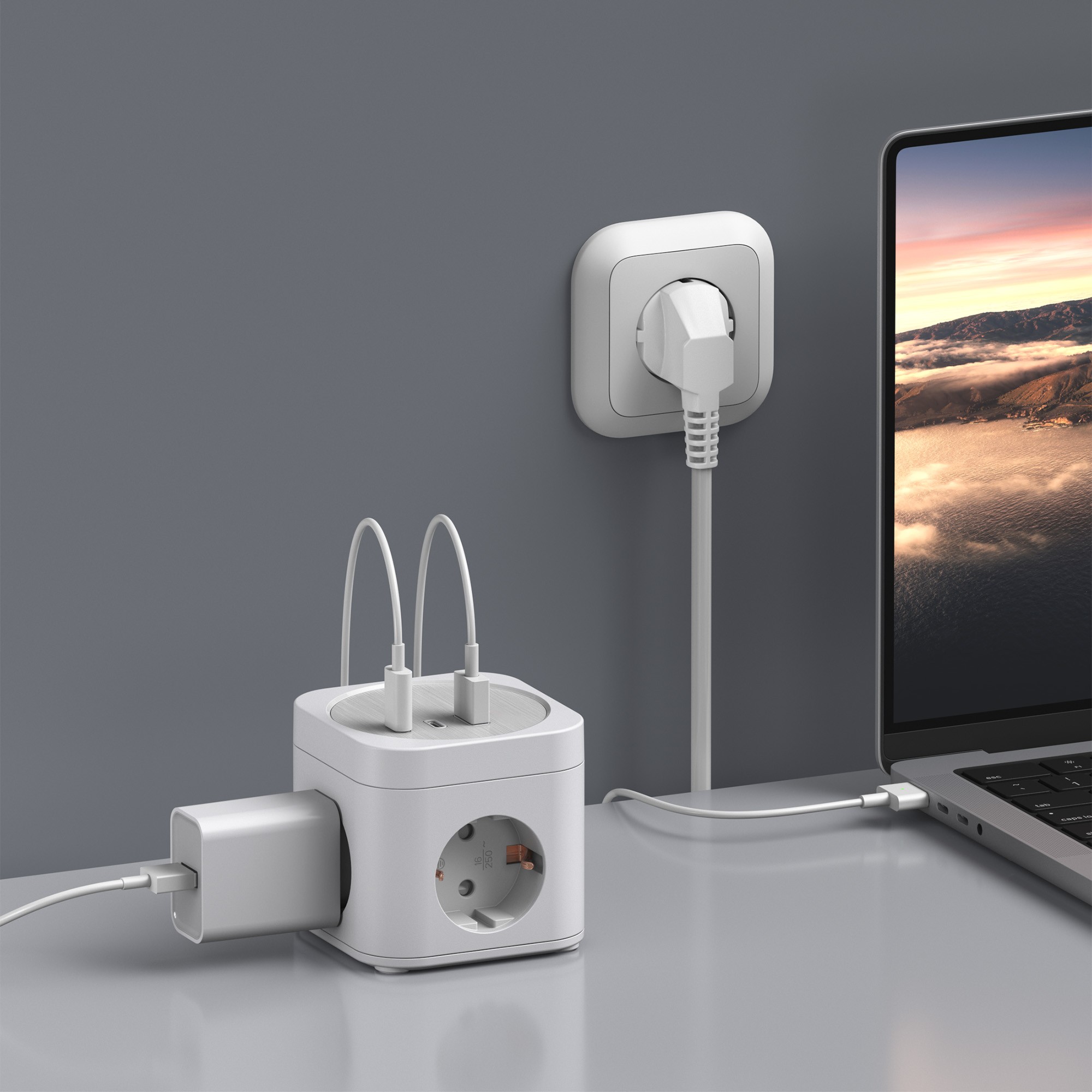 20w FAST charge Power strip USB A+USB C