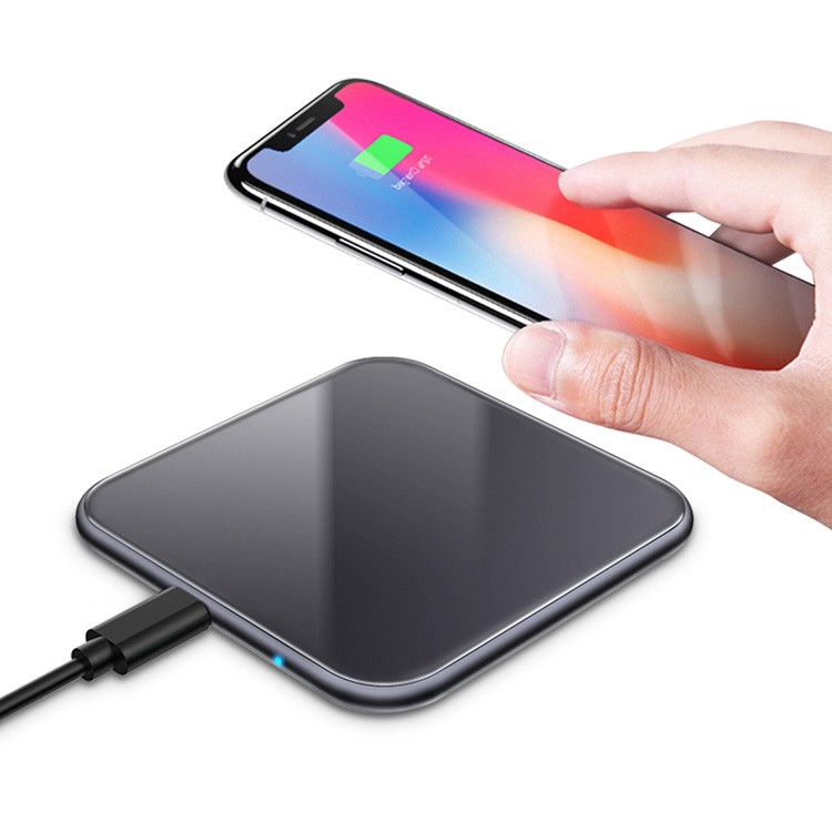 Original Wireless Charger Case Magnet Charging Station 15W