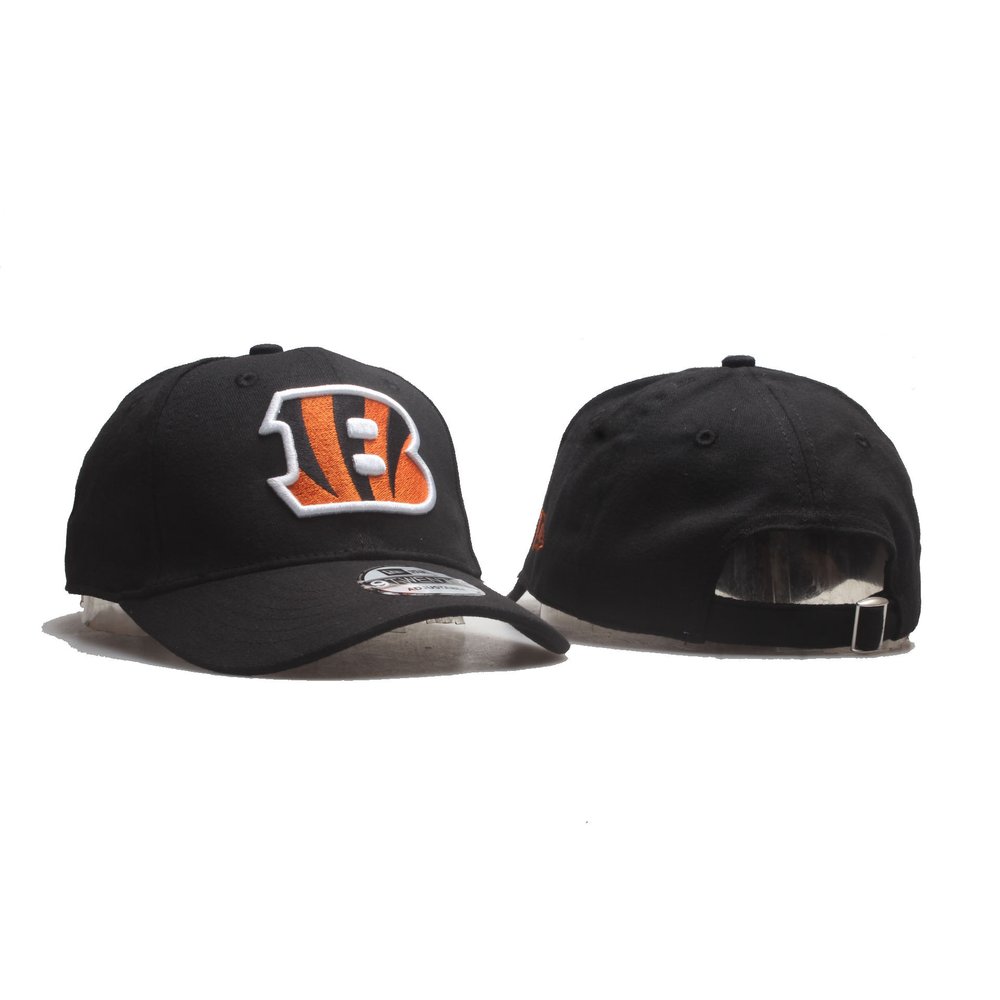 Cincinnati Bengals Adjus1ytable1y Hat
