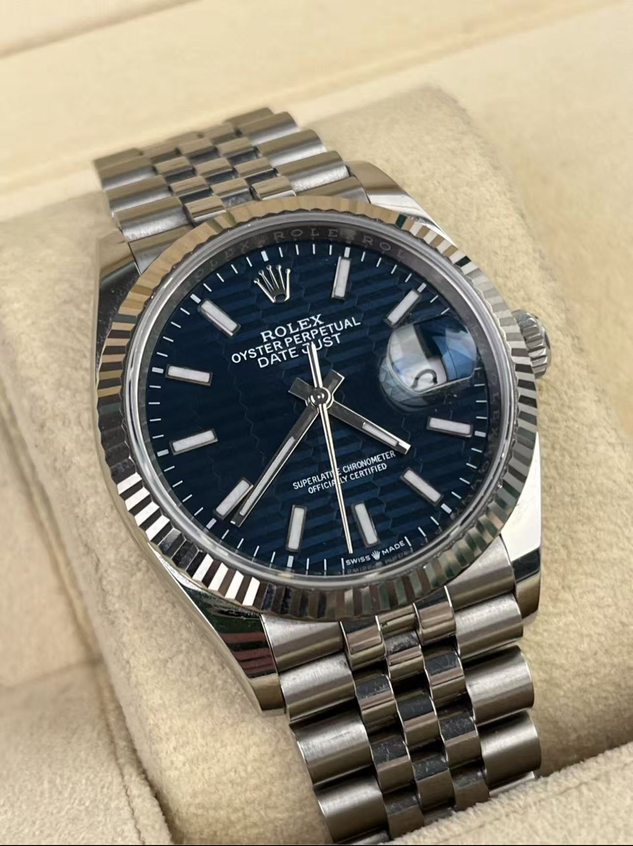 Rolex Datejust 36mmSuper Clone Swiss ReplicaWatch  Blue Fluted Dial Ref 126234 3235 Swiss Movement