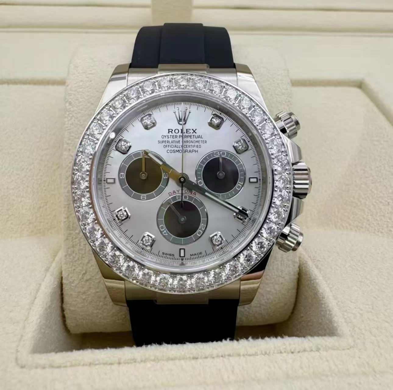 RolexCosmograph Daytona Oyster, 40 mm, white gold and diamonds  Super Clone Swiss Watch Ref M126589RBR-0001 4131 Swiss Movement