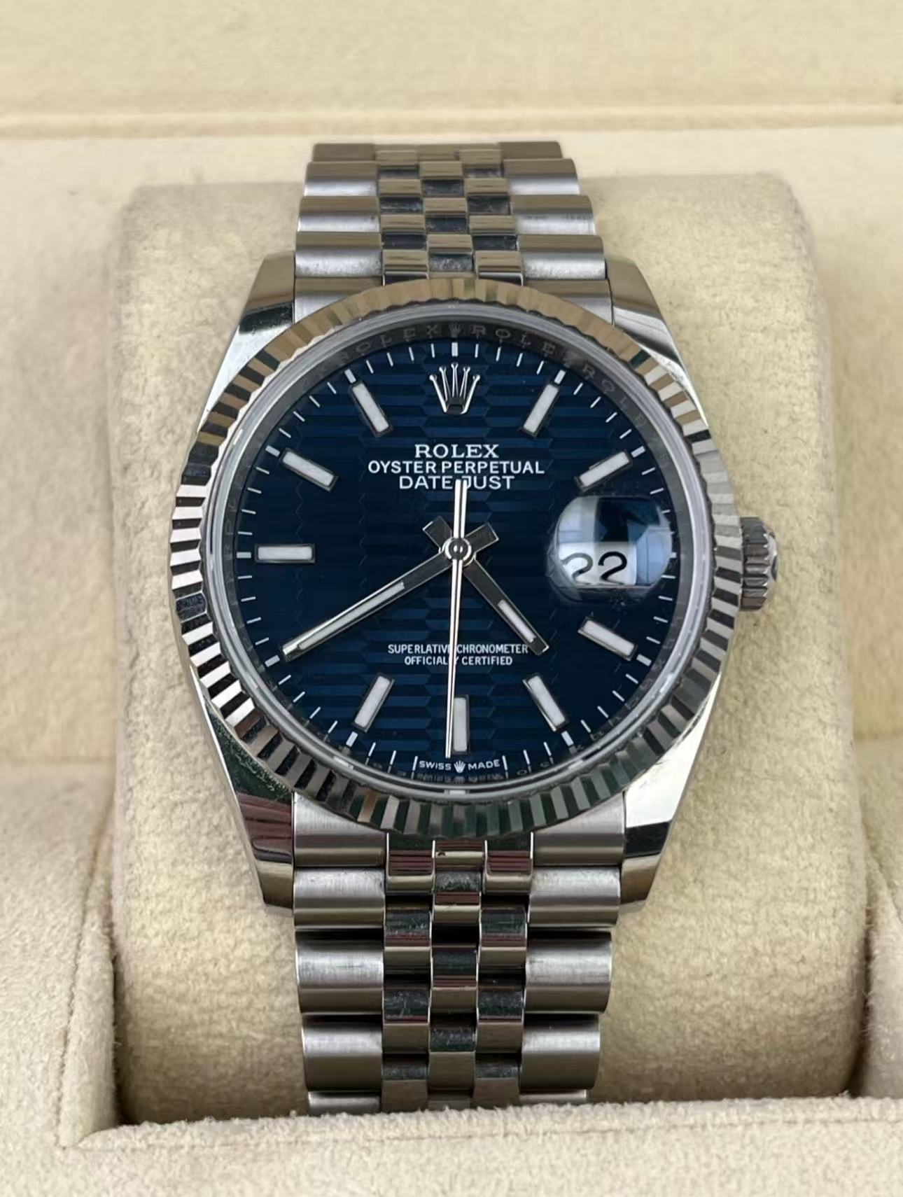 Rolex Datejust 36mmSuper Clone Swiss ReplicaWatch  Blue Fluted Dial Ref 126234 3235 Swiss Movement