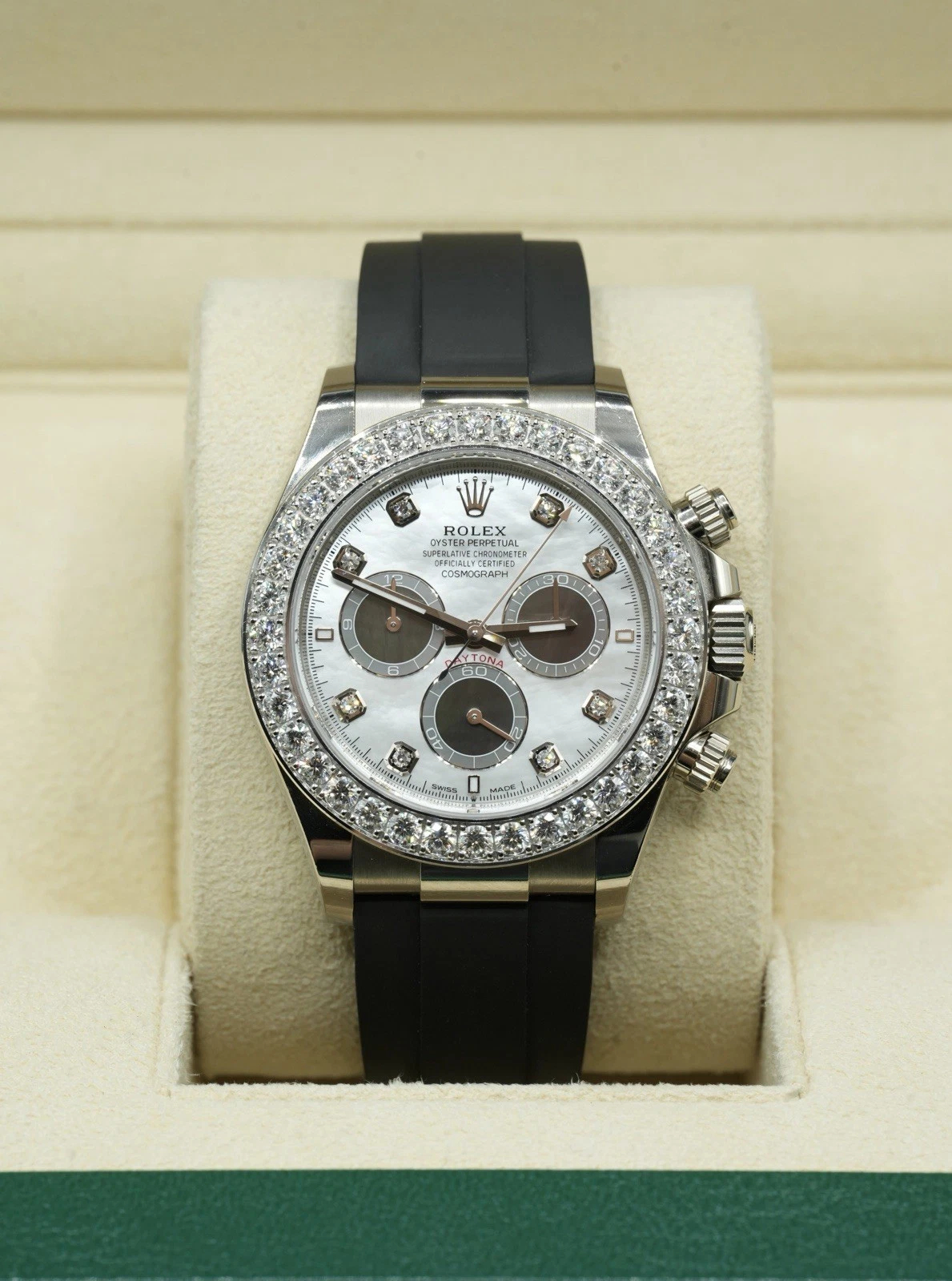 RolexCosmograph Daytona Oyster, 40 mm, white gold and diamonds  Super Clone Swiss Watch Ref M126589RBR-0001 4131 Swiss Movement