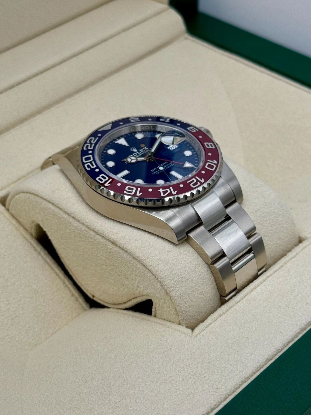 Rolex GMTMasterl Pepsi Blue Dial Super Clone Swiss Replica Watch Ref 126719BLRO丨3285 Swiss Movement