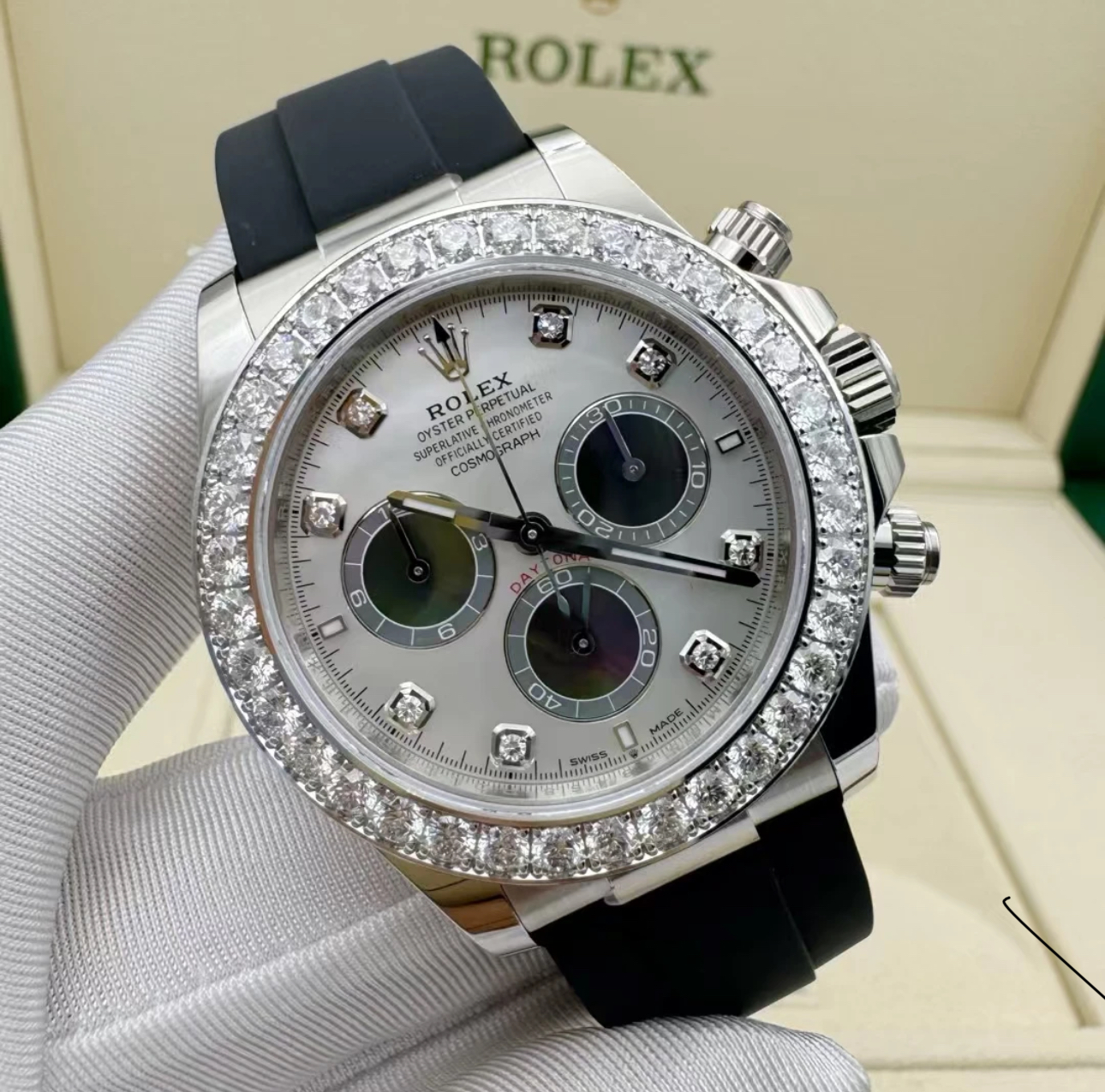 RolexCosmograph Daytona Oyster, 40 mm, white gold and diamonds  Super Clone Swiss Watch Ref M126589RBR-0001 4131 Swiss Movement