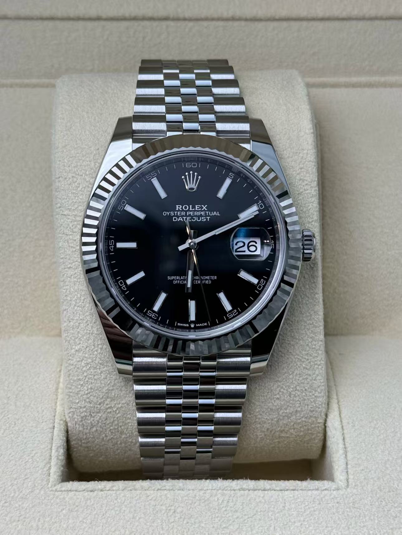 Rolex Datejust 41mm Super Clone Swiss ReplicaWatch  Grey Rhodium Dial Ref 126334 3235S wiss Movement