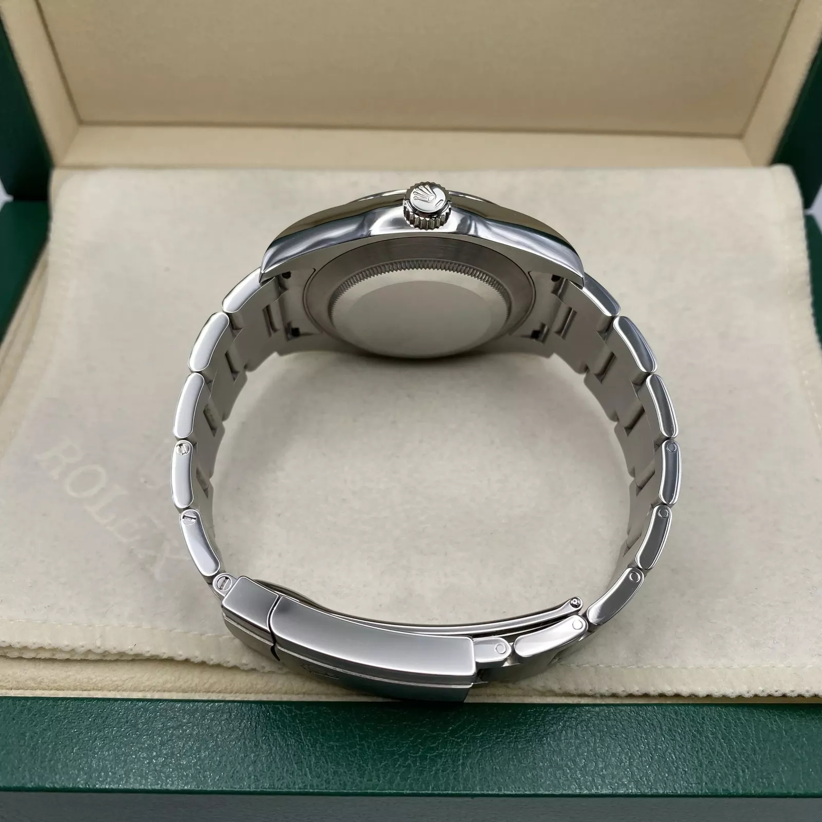 Rolex Air-King Black Dial Super Clone Swiss Replica Watch Ref 126900 3230 Movement