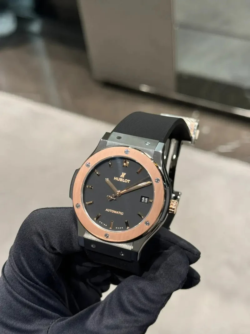 Hublot Classic Fusion Ref. 511.NO.1181.RX Super Clone Watch – Titanium Black Dial Rubber Strap Fake Replica