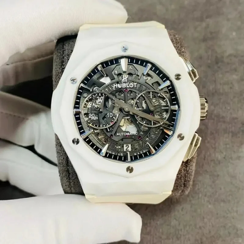 Hublot Classic Fusion Ref. 525.HI.0170.RW.ORL21 Super Clone Watch – King Gold Black Dial Orange Accents Rubber Strap Fake Replica