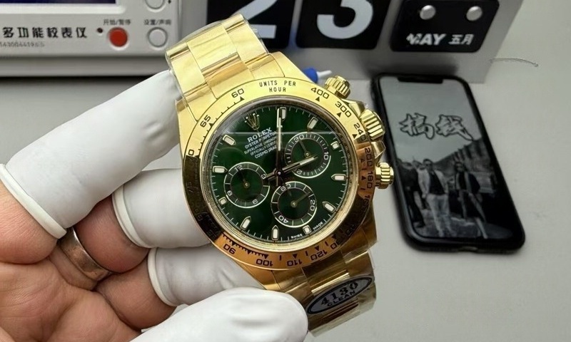 Clean Factory Rolex Daytona green dial super clone watch with 4130 movement and gold-plated case