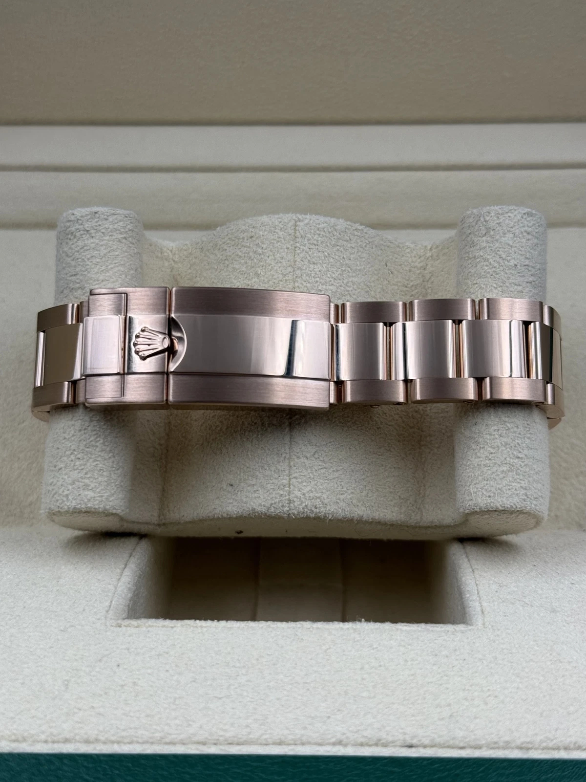 Rolex Daytona M126505-0002 Super Clone – Everose Gold 40mm Black Dial Swiss Replica