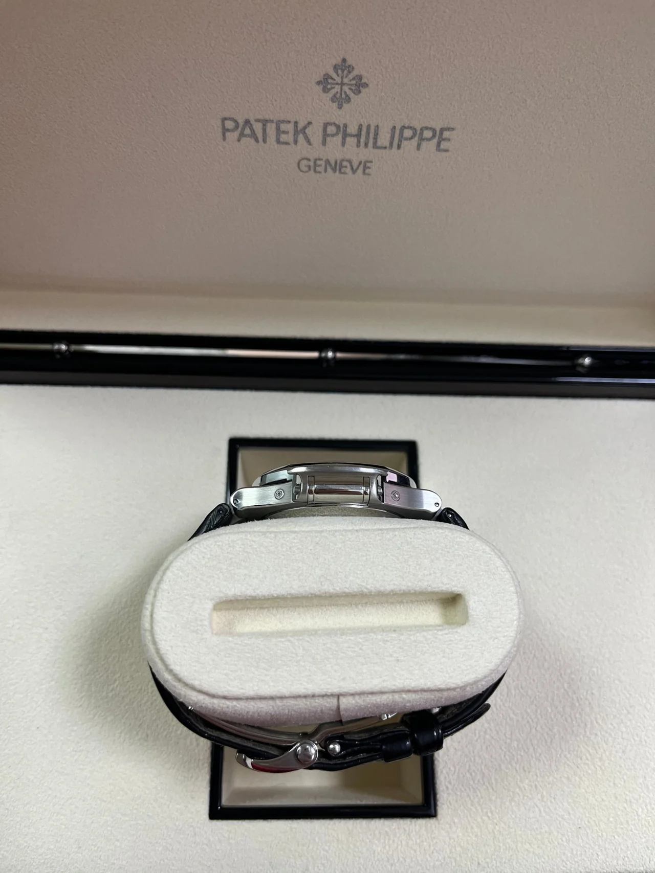 Patek Philippe Nautilus 5726A-001 Super Clone – Moon Phase Black Dial on Leather Strap