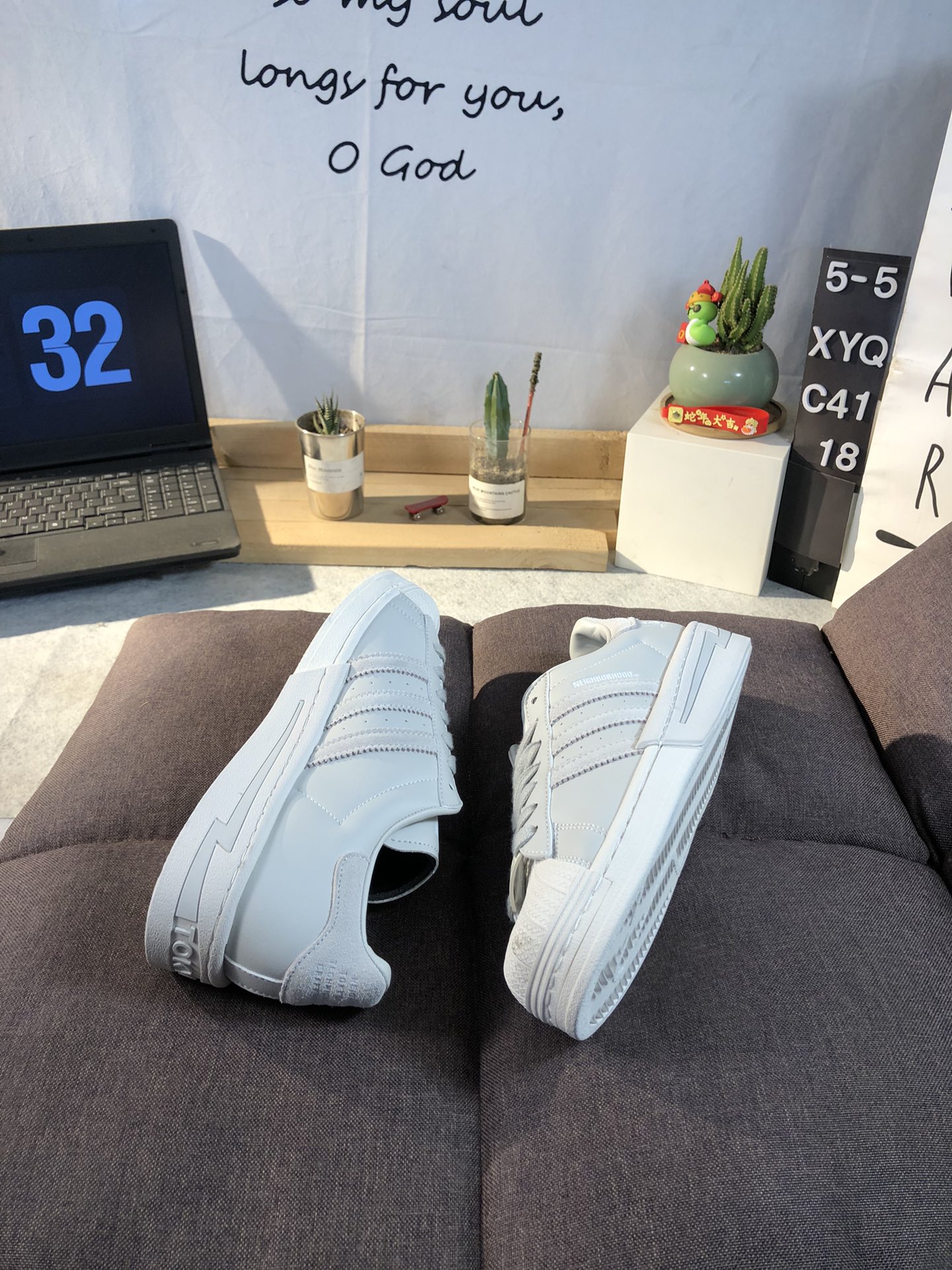 ADIDAS SUPERSTAR