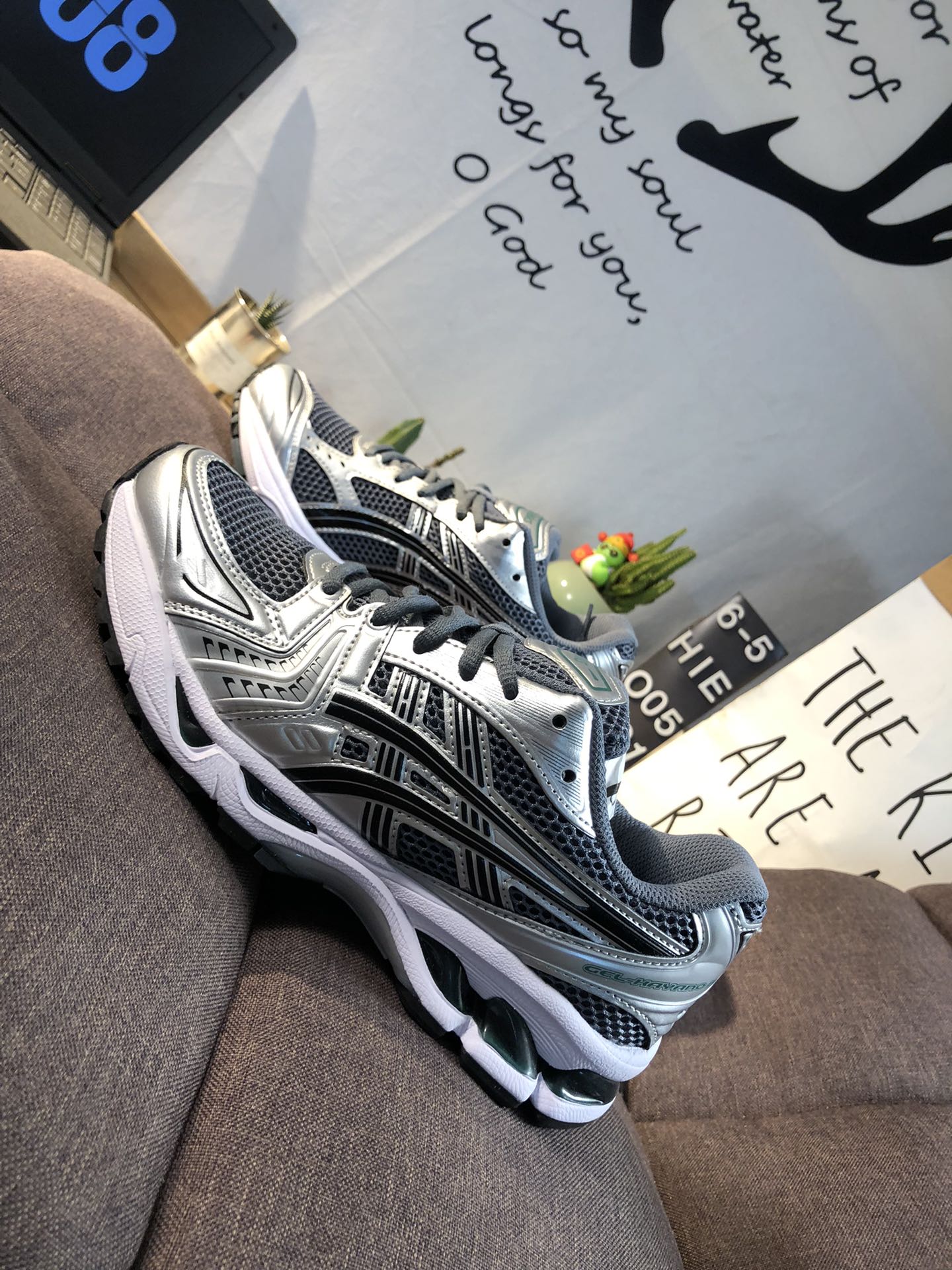 Asics Gel-Kayano 14 Laufschuhe