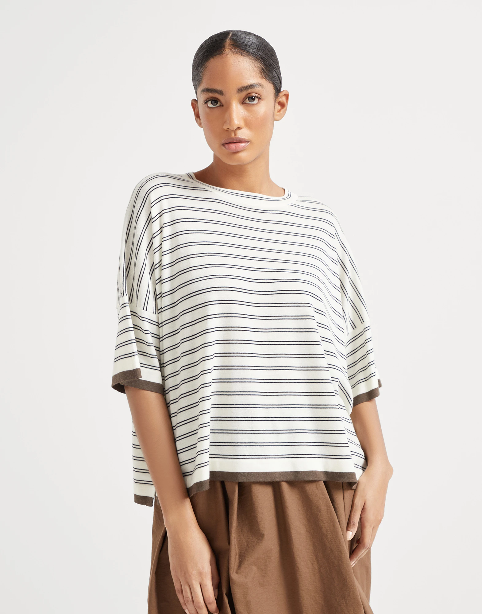 Lightweight knit T-shirt