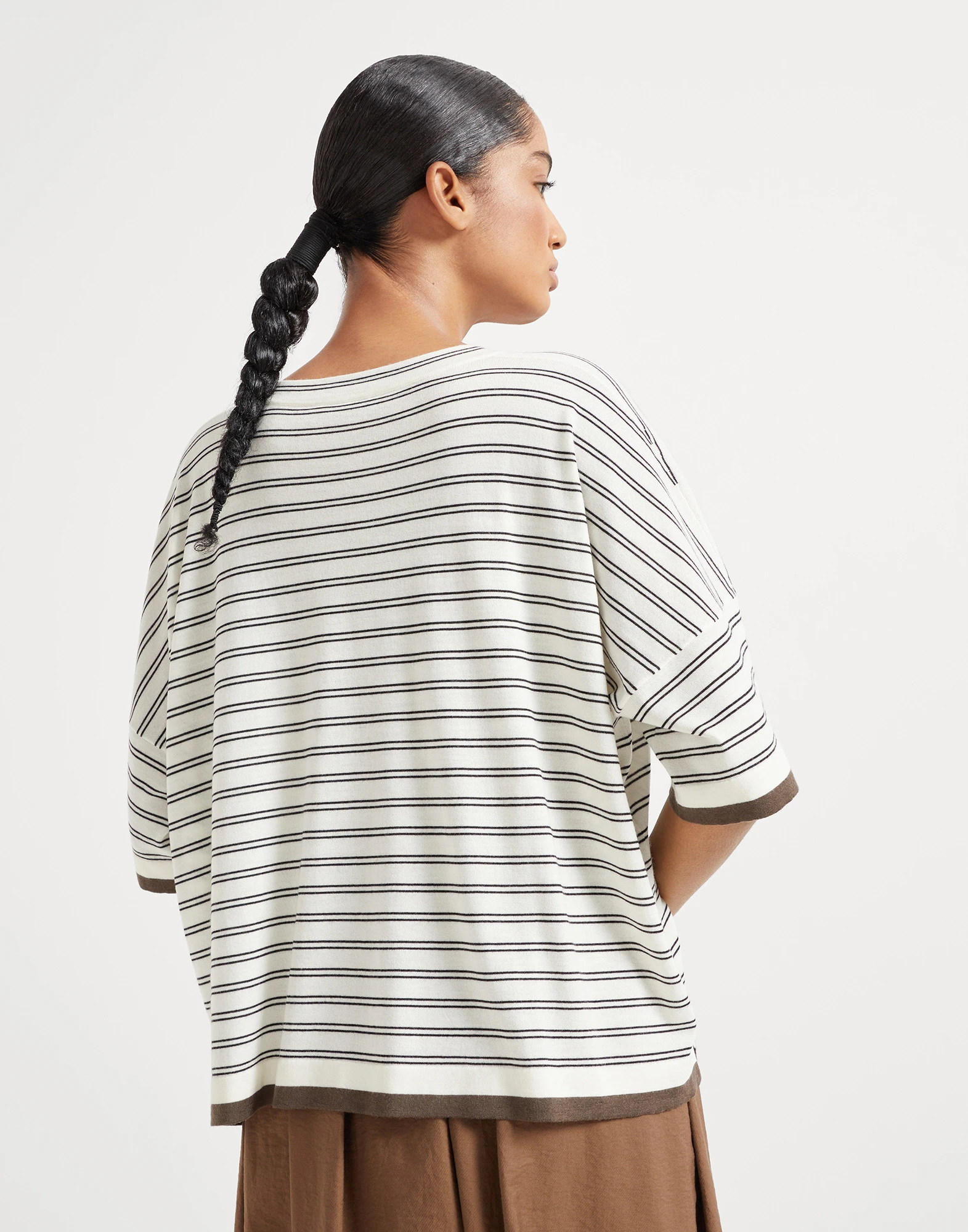 Lightweight knit T-shirt
