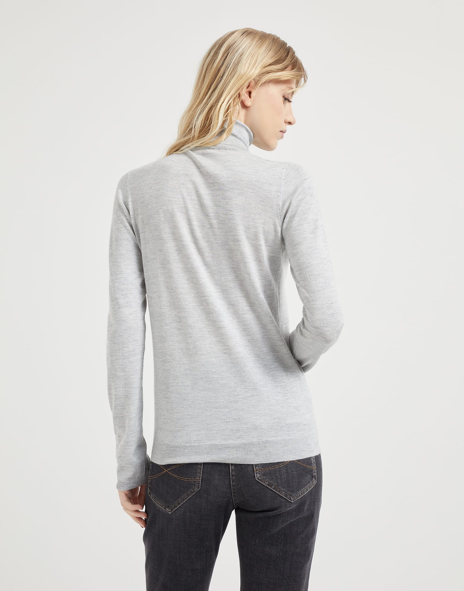 Lightweight sweater