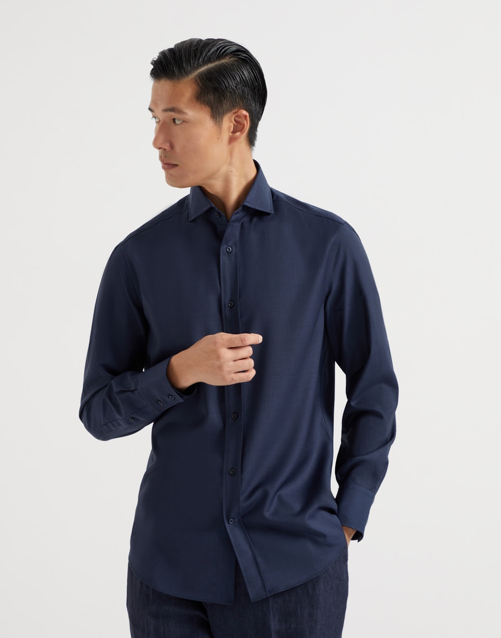Virgin wool poplin basic fit shirt with spread collar