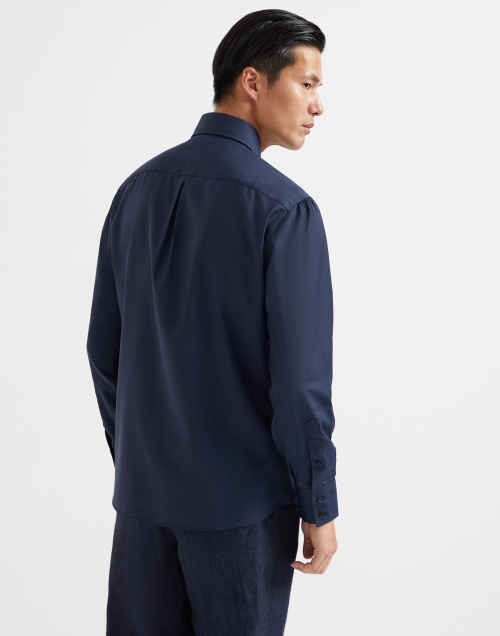Virgin wool poplin basic fit shirt with spread collar