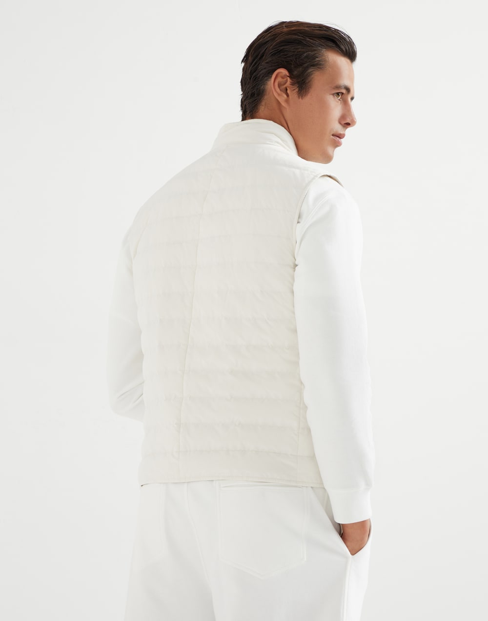 Water-resistant microfiber lightweight down vest