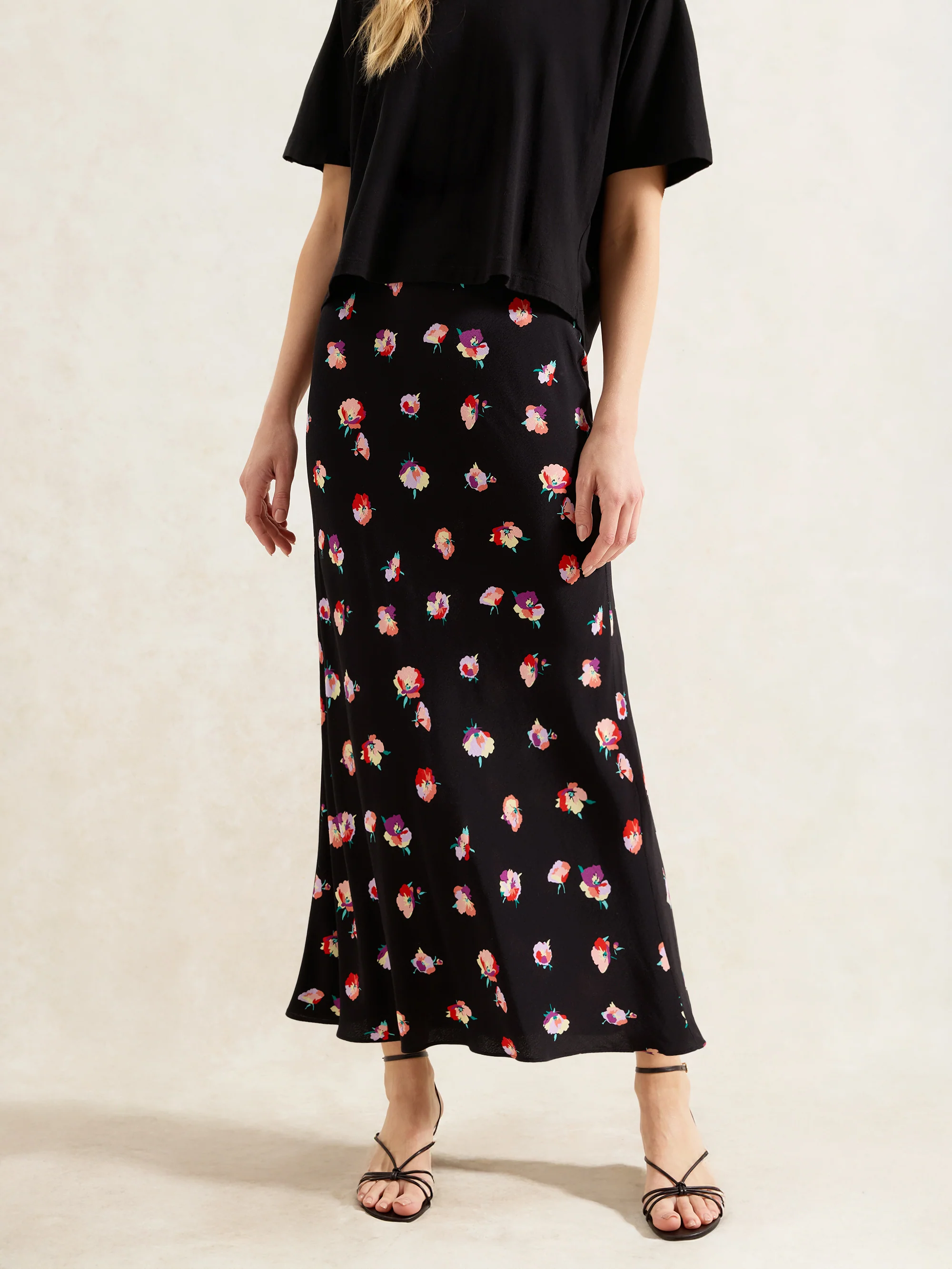 Petite Multi Pansy Printed Bias Cut Skirt