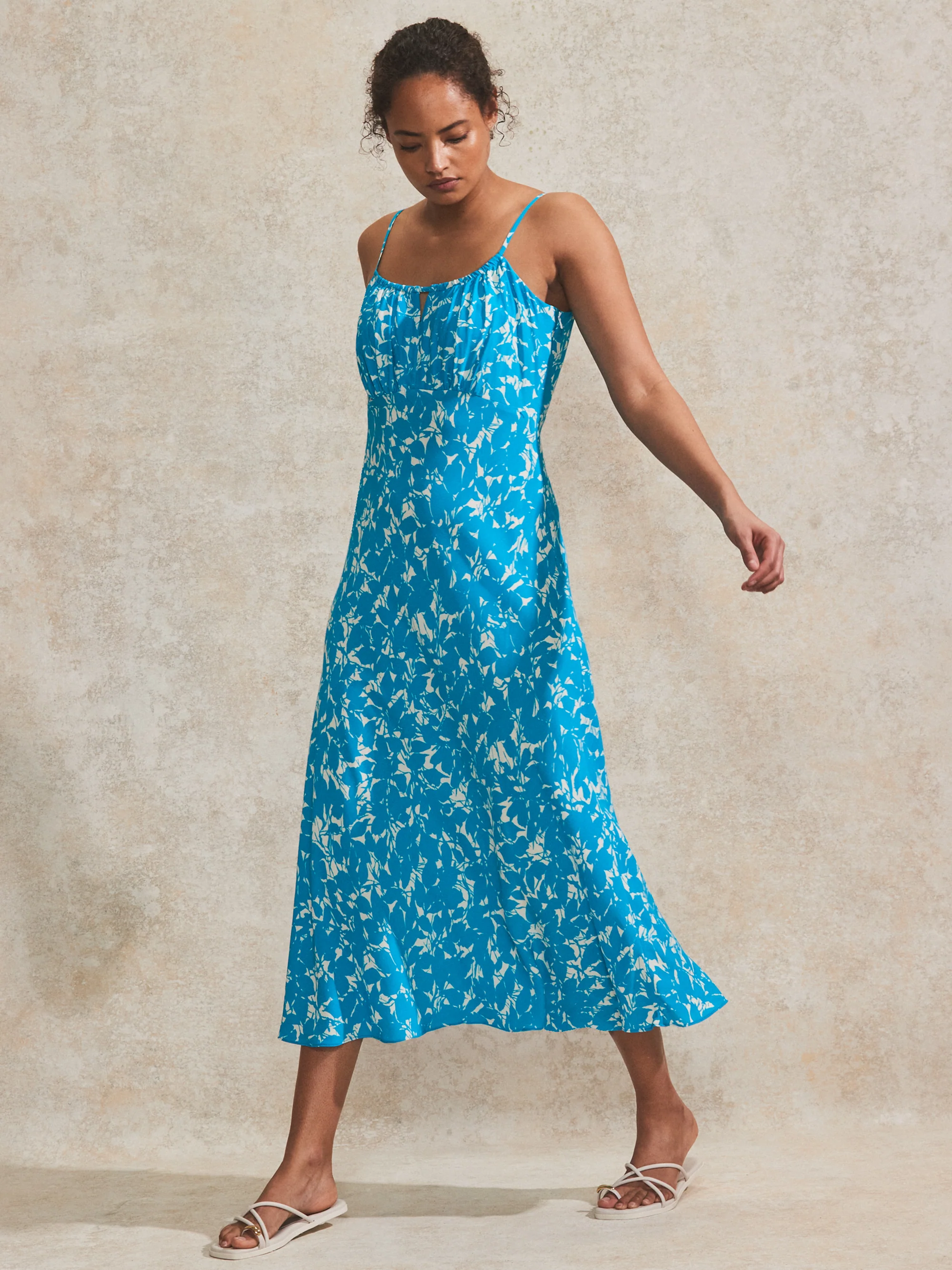 Petite Blue Leaf-Print Keyhole-Detail Cami Dress