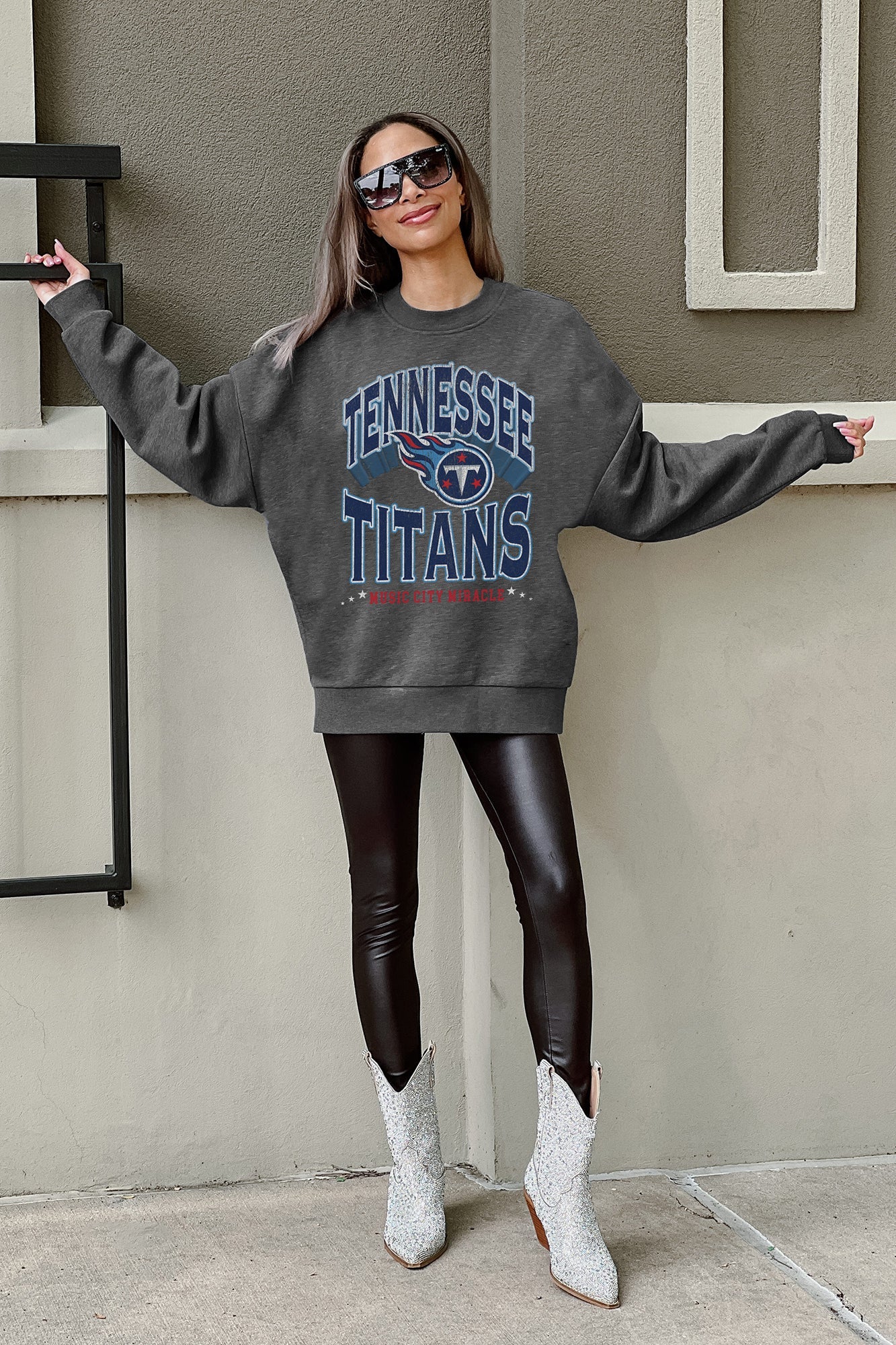 TENNESSEE TITANS Long Weekend Fleece Crewneck Pullover
