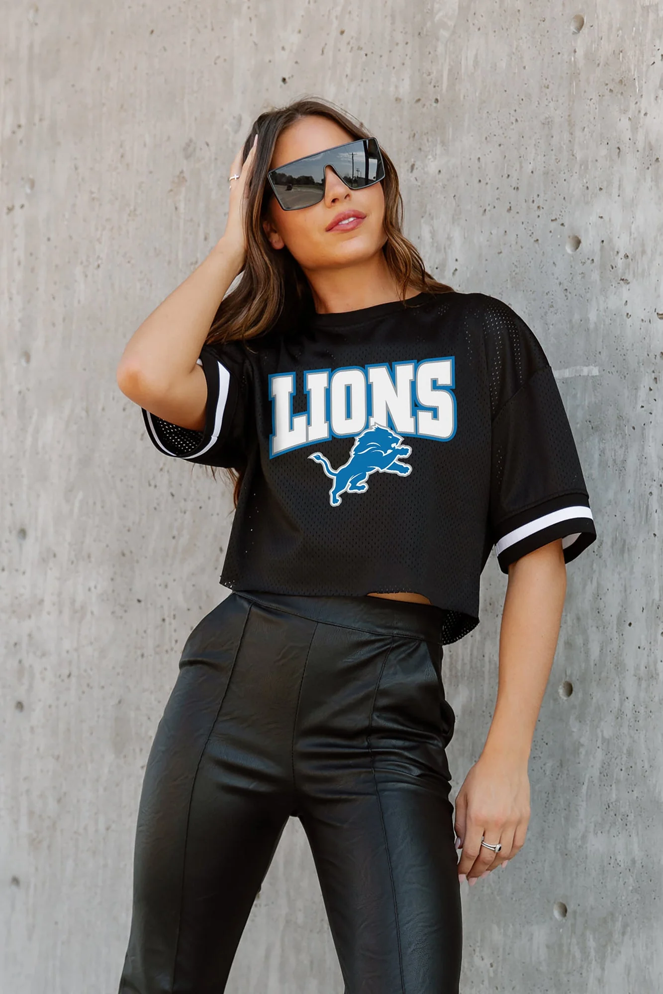 DETROIT LIONS Automatic Down Lightweight Striped Sleeve Top