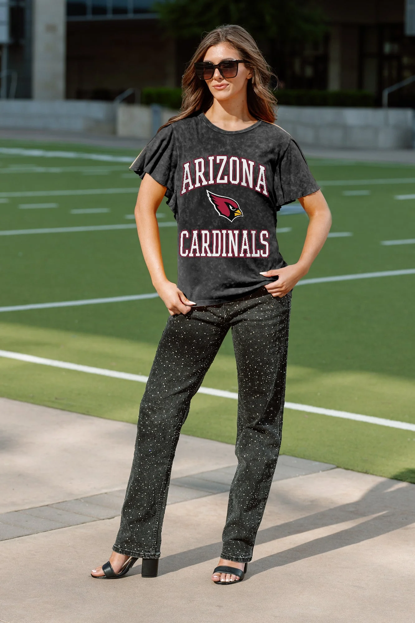 ARIZONA CARDINALS VICTORY MODE FLUTTER SLEEVE TEE IN BLACK