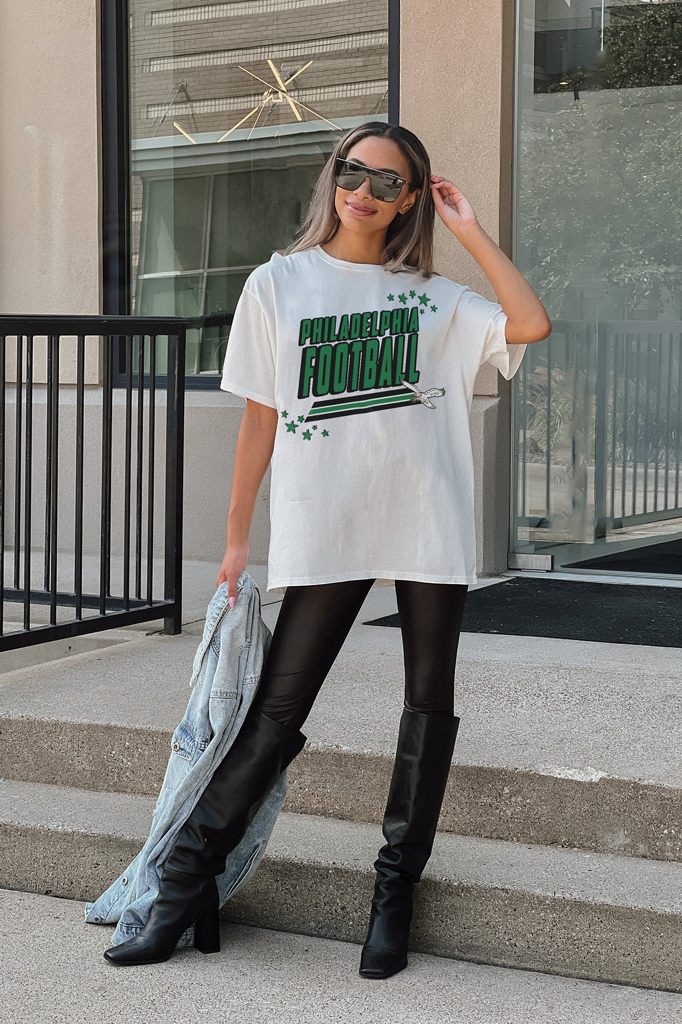 PHILADELPHIA EAGLES Good Call Oversized Crewneck Tee