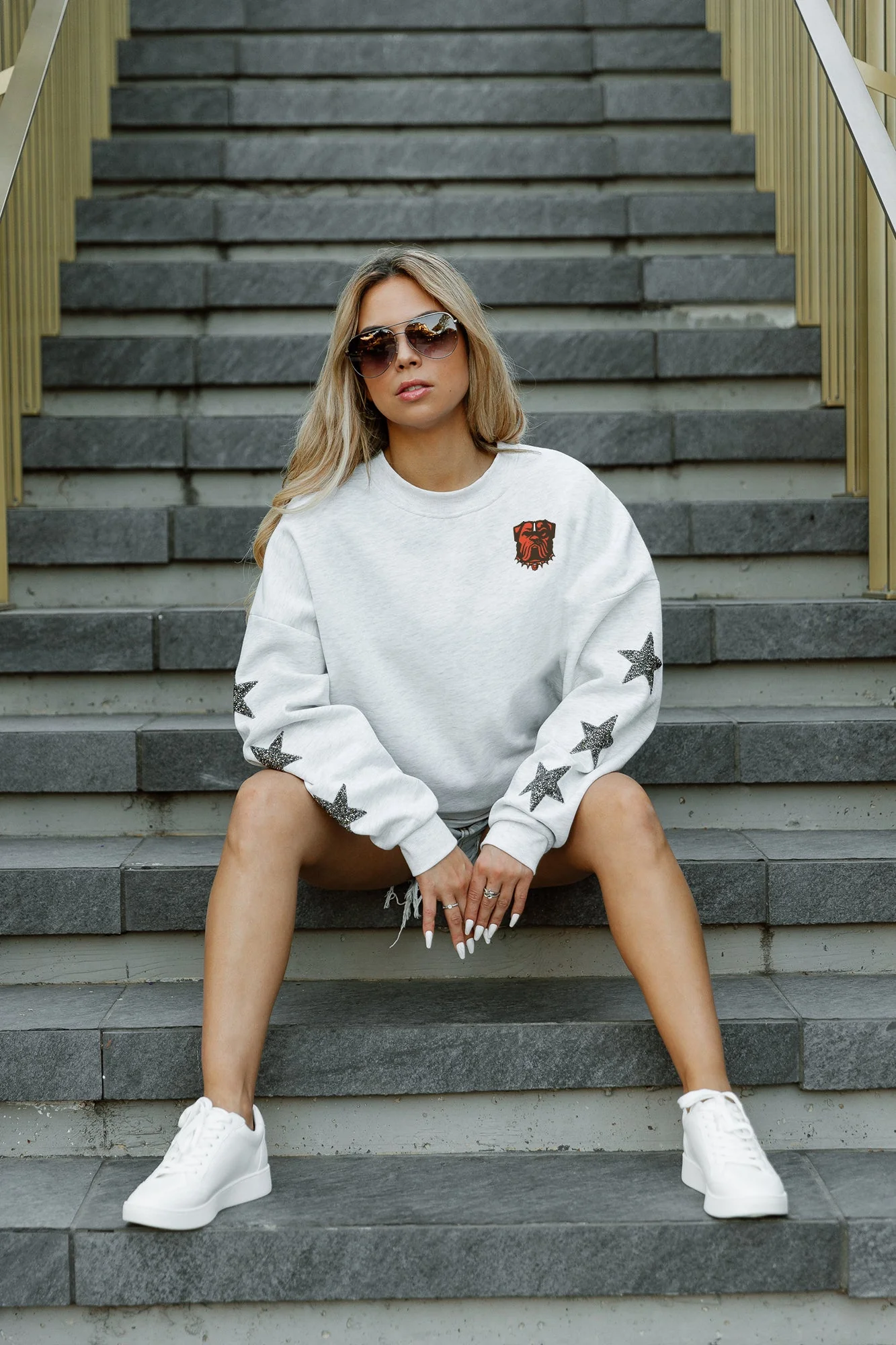 CLEVELAND BROWNS Radiant Energy Star-Sleeve Crewneck Pullover