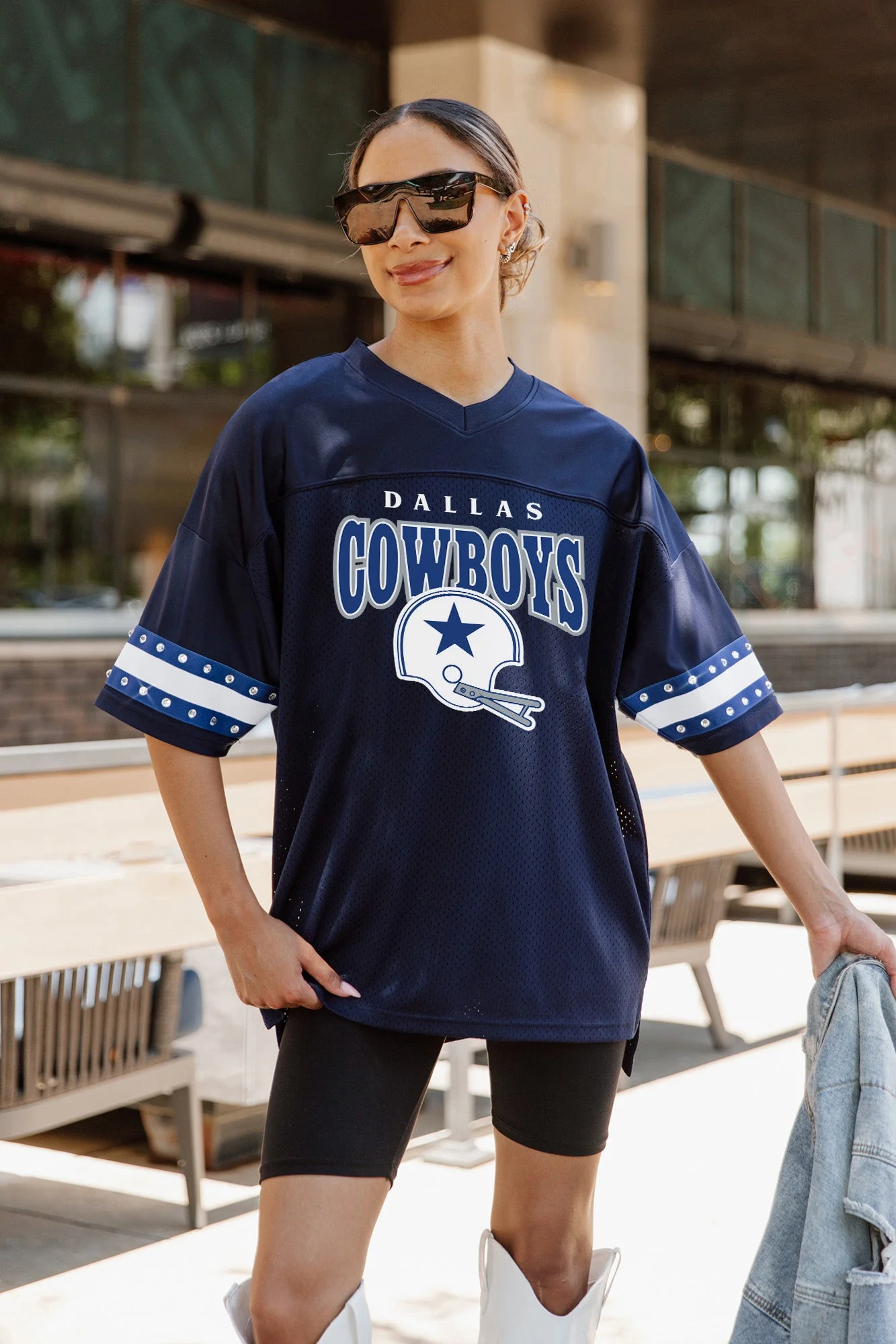 DALLAS COWBOYS Vintage Appeal Oversized Rhinestone-Striped Top
