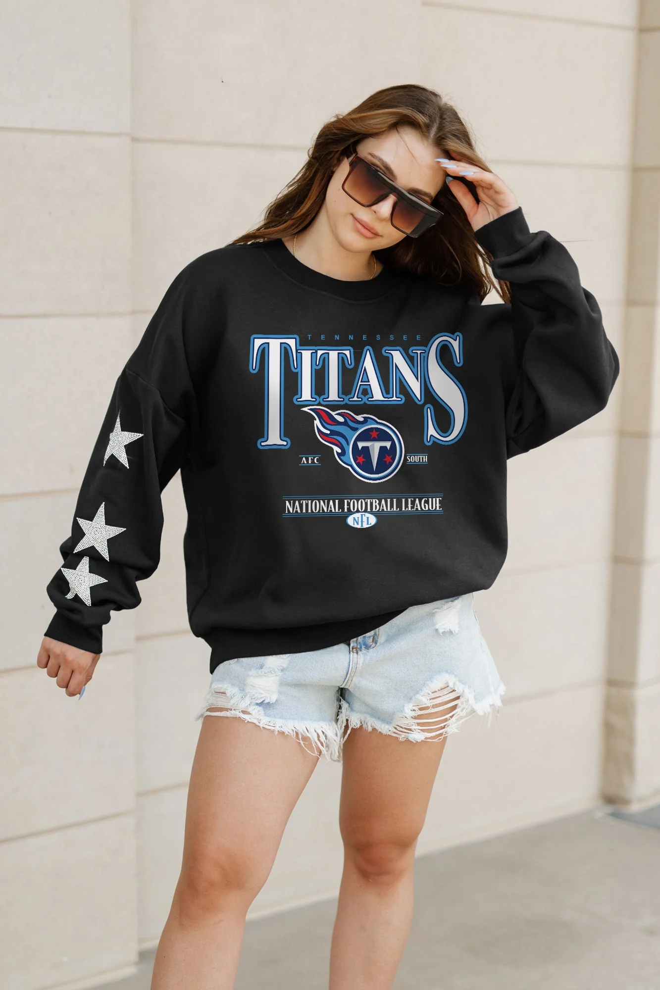 TENNESSEE TITANS Gameday Glimmer Embellished Star-Sleeve Pullover