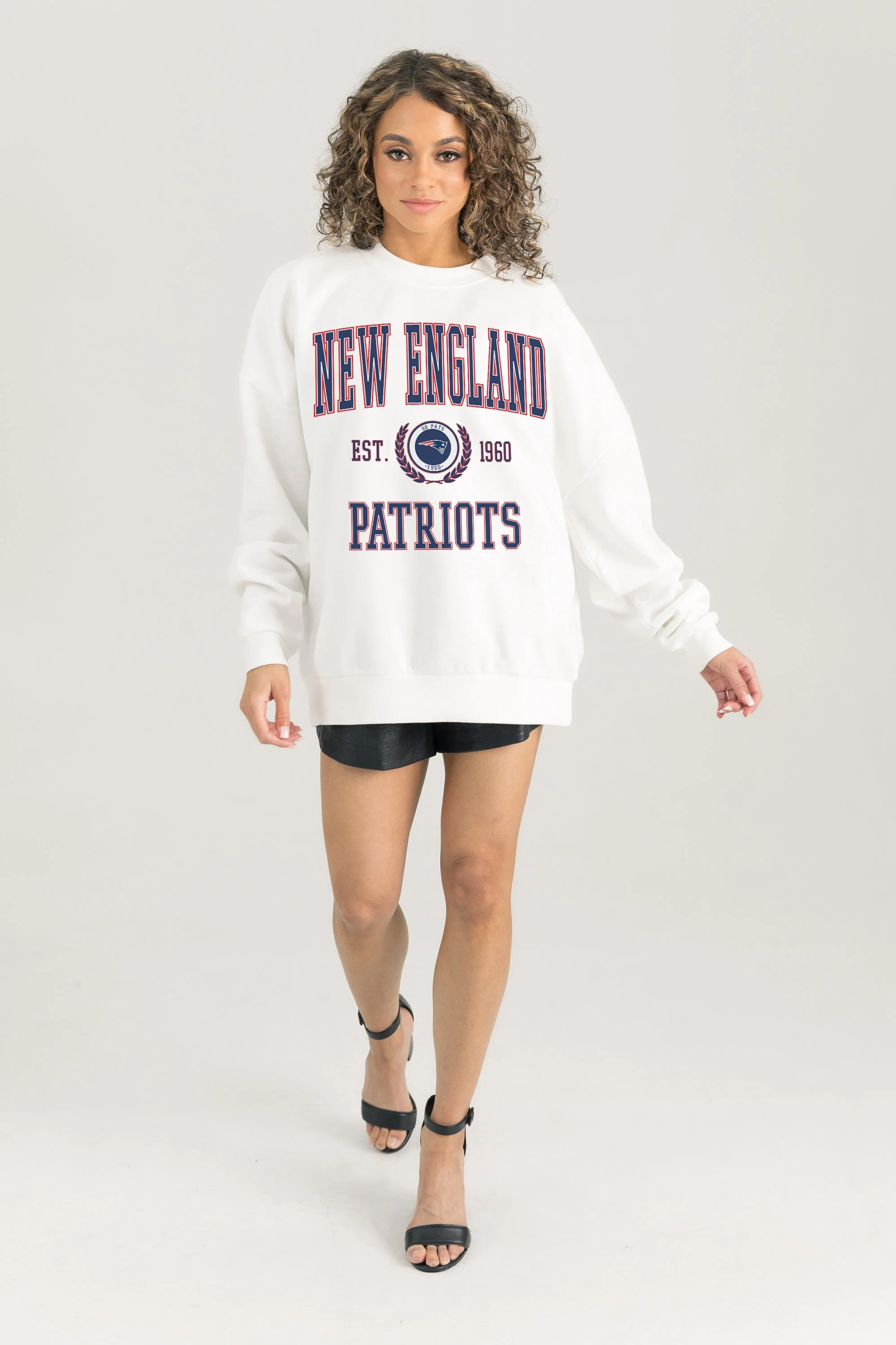 NEW ENGLAND PATRIOTS Timeless Triumph Fleece Crewneck Pullover