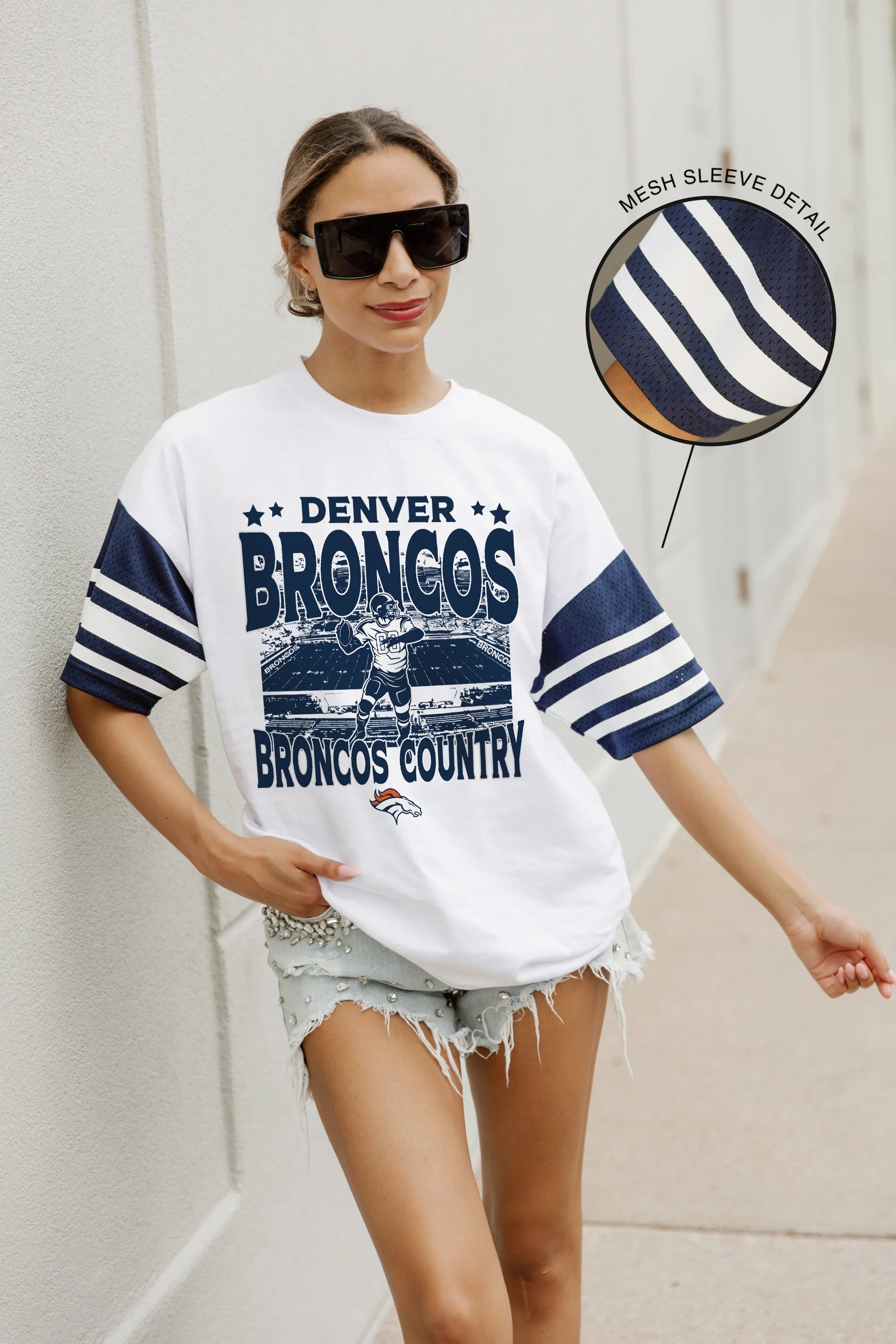 DENVER BRONCOS Crowd Pleaser Vintage Stripe Raglan Tee