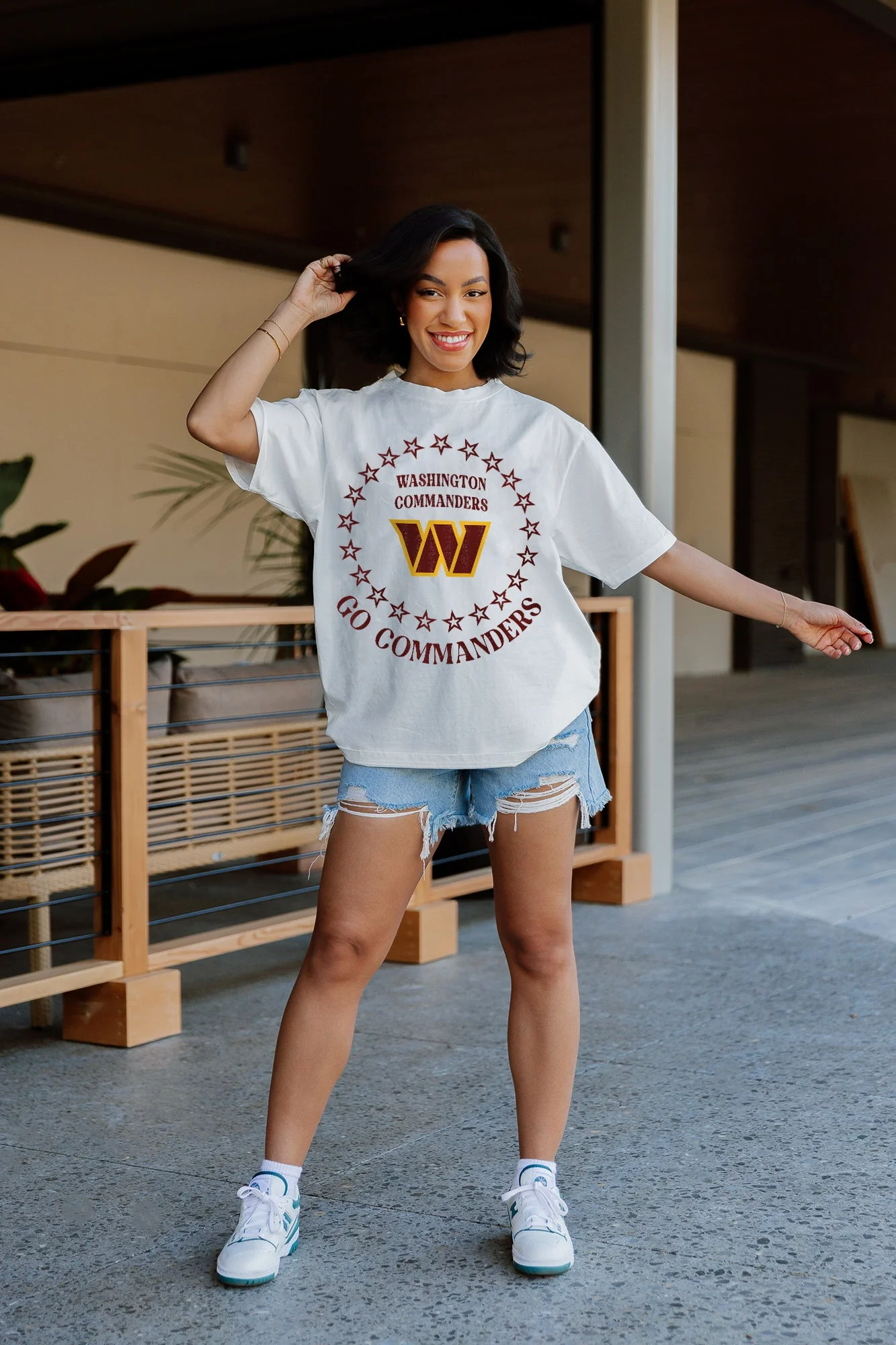WASHINGTON COMMANDERS On Point Oversized Crewneck Tee
