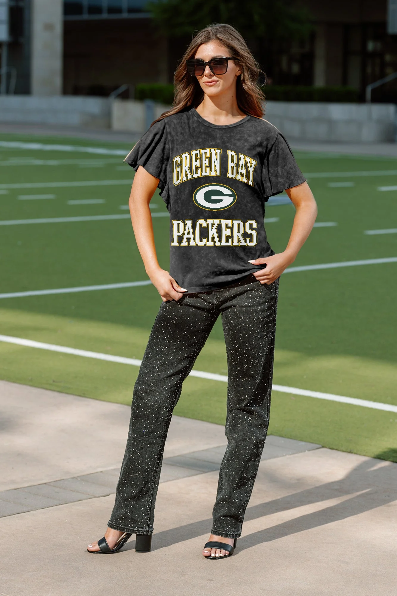 GREEN BAY PACKERS VICTORY MODE FLUTTER SLEEVE TEE IN BLACK
