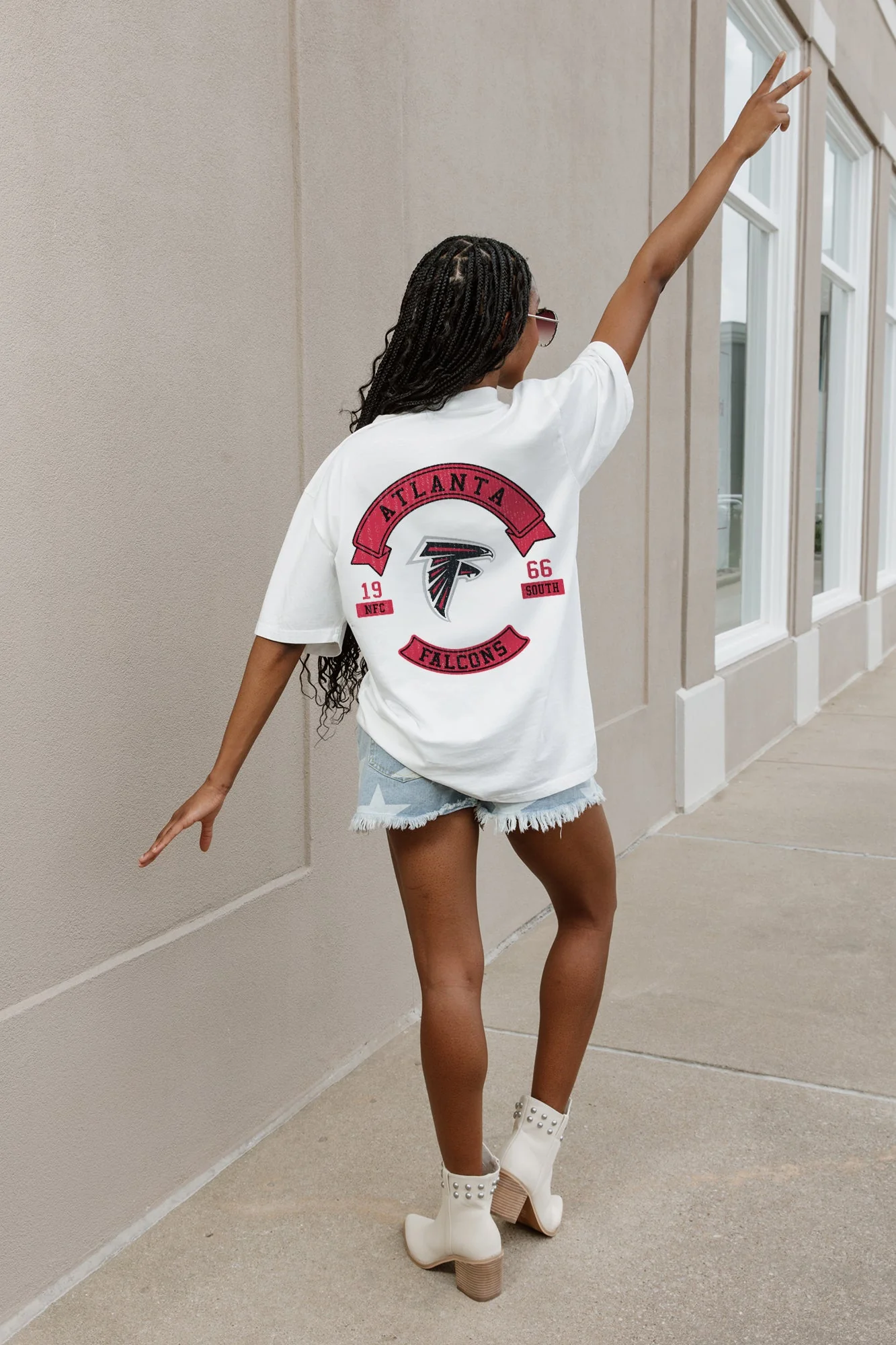 ATLANTA FALCONS Out Of Bounds Oversized Crewneck Tee